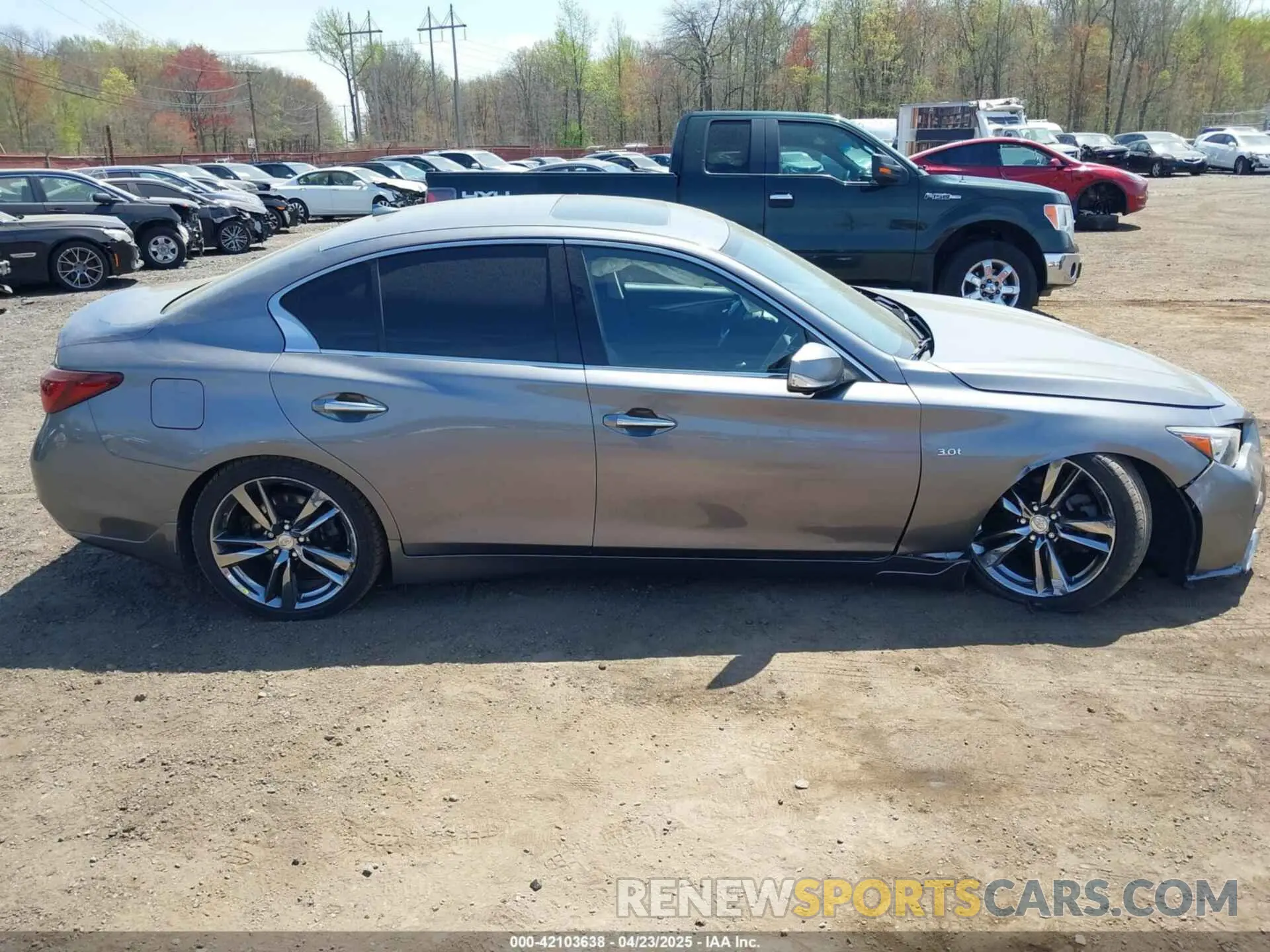 13 Photograph of a damaged car JN1EV7ARXKM592003 INFINITI Q50 2019