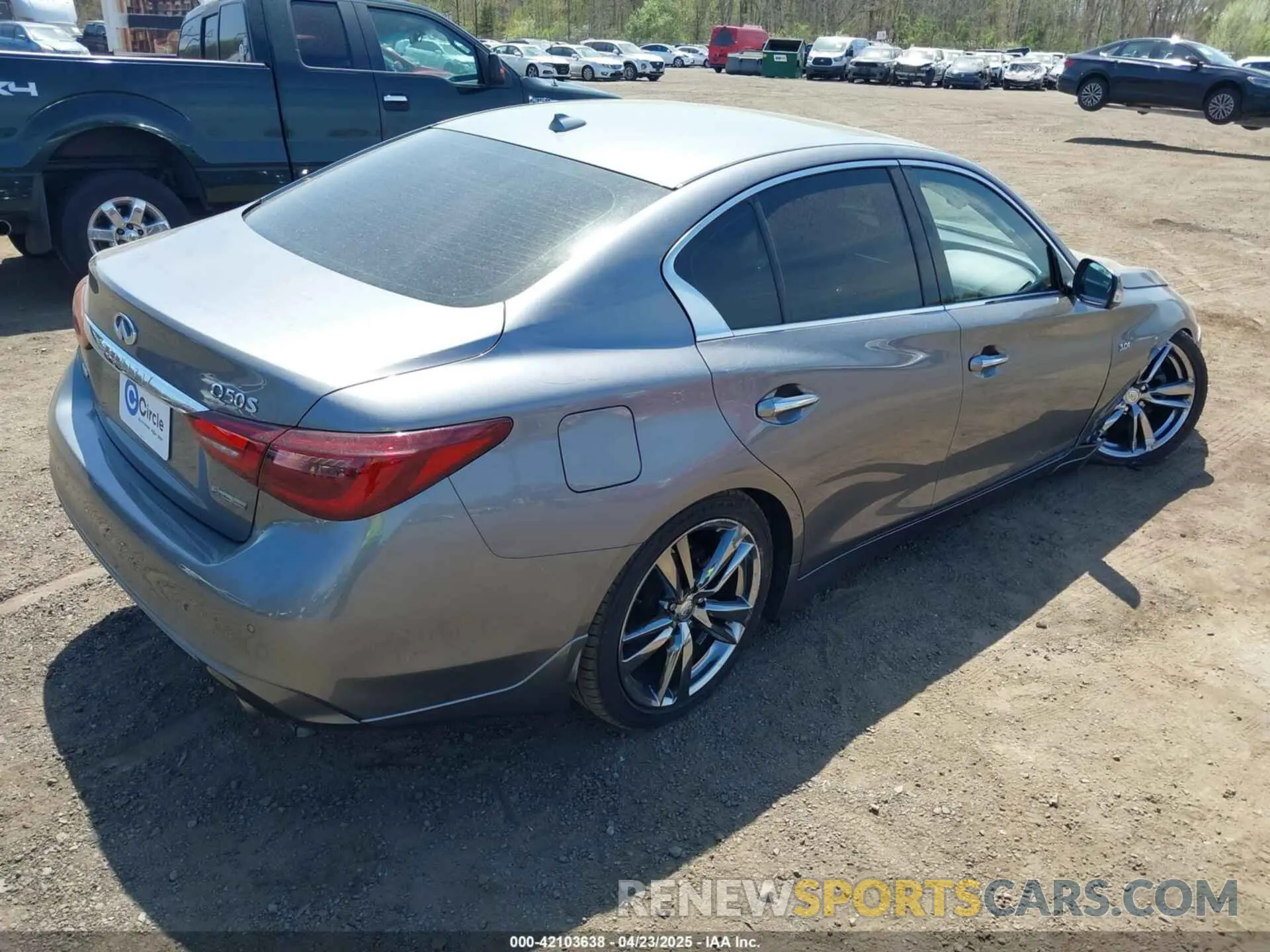 4 Photograph of a damaged car JN1EV7ARXKM592003 INFINITI Q50 2019