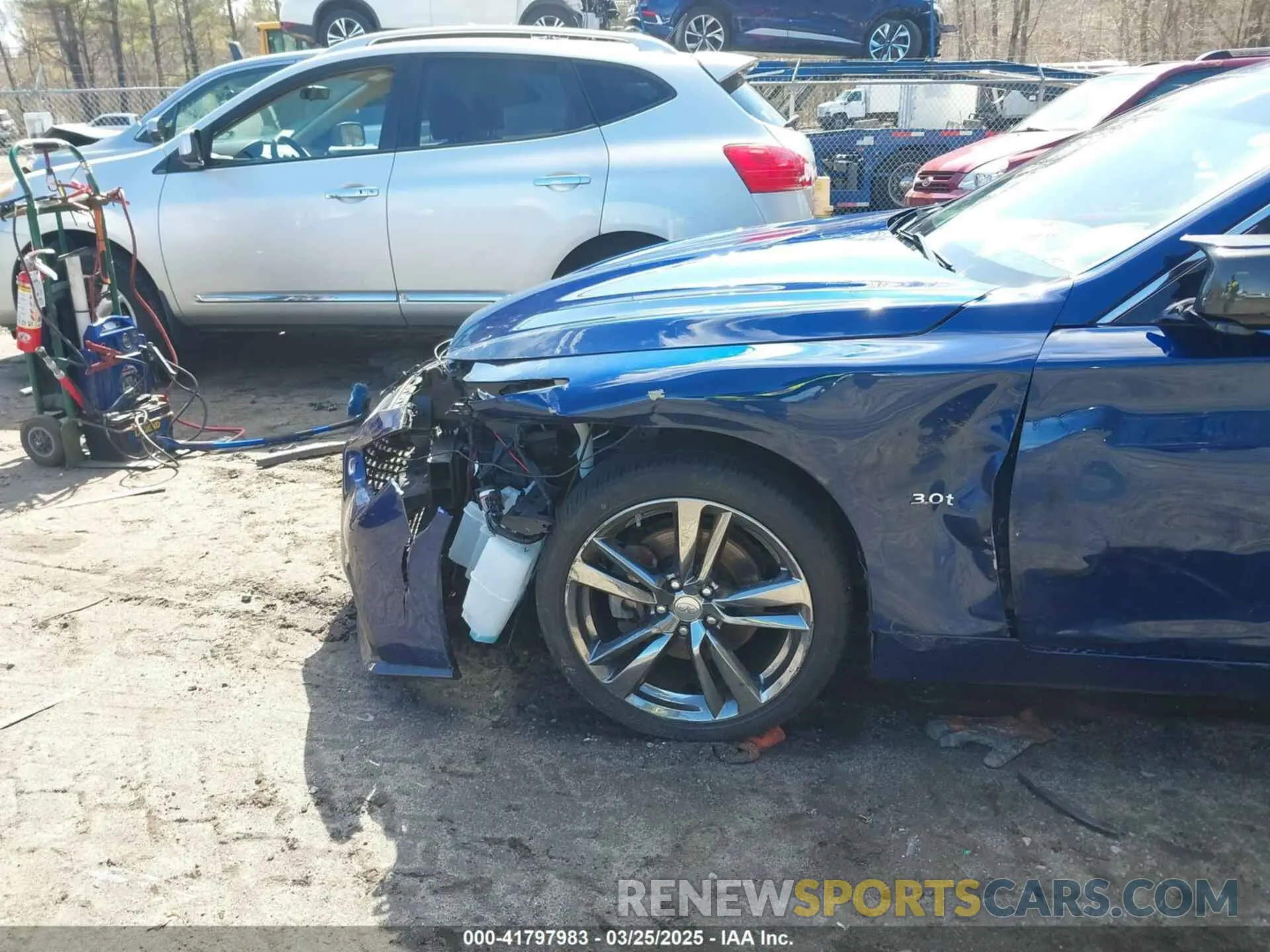 6 Photograph of a damaged car JN1EV7ARXKM592101 INFINITI Q50 2019