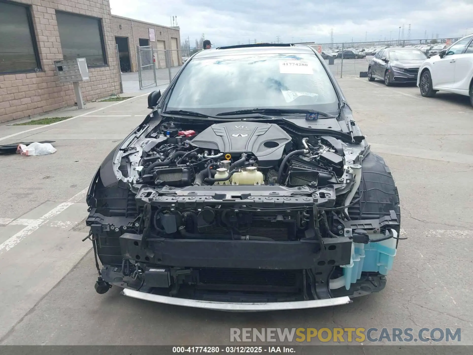 11 Photograph of a damaged car JN1FV7AP4KM760849 INFINITI Q50 2019