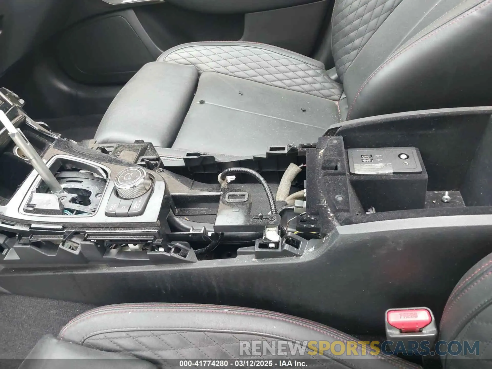 16 Photograph of a damaged car JN1FV7AP4KM760849 INFINITI Q50 2019