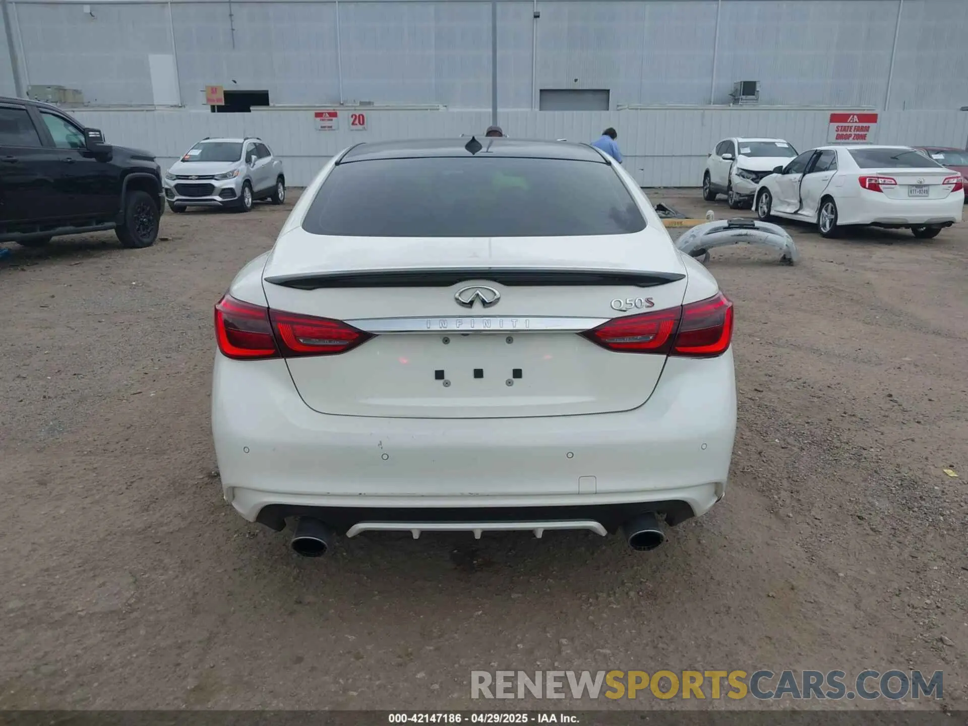 16 Фотография поврежденного автомобиля JN1FV7AP8KM760644 INFINITI Q50 2019