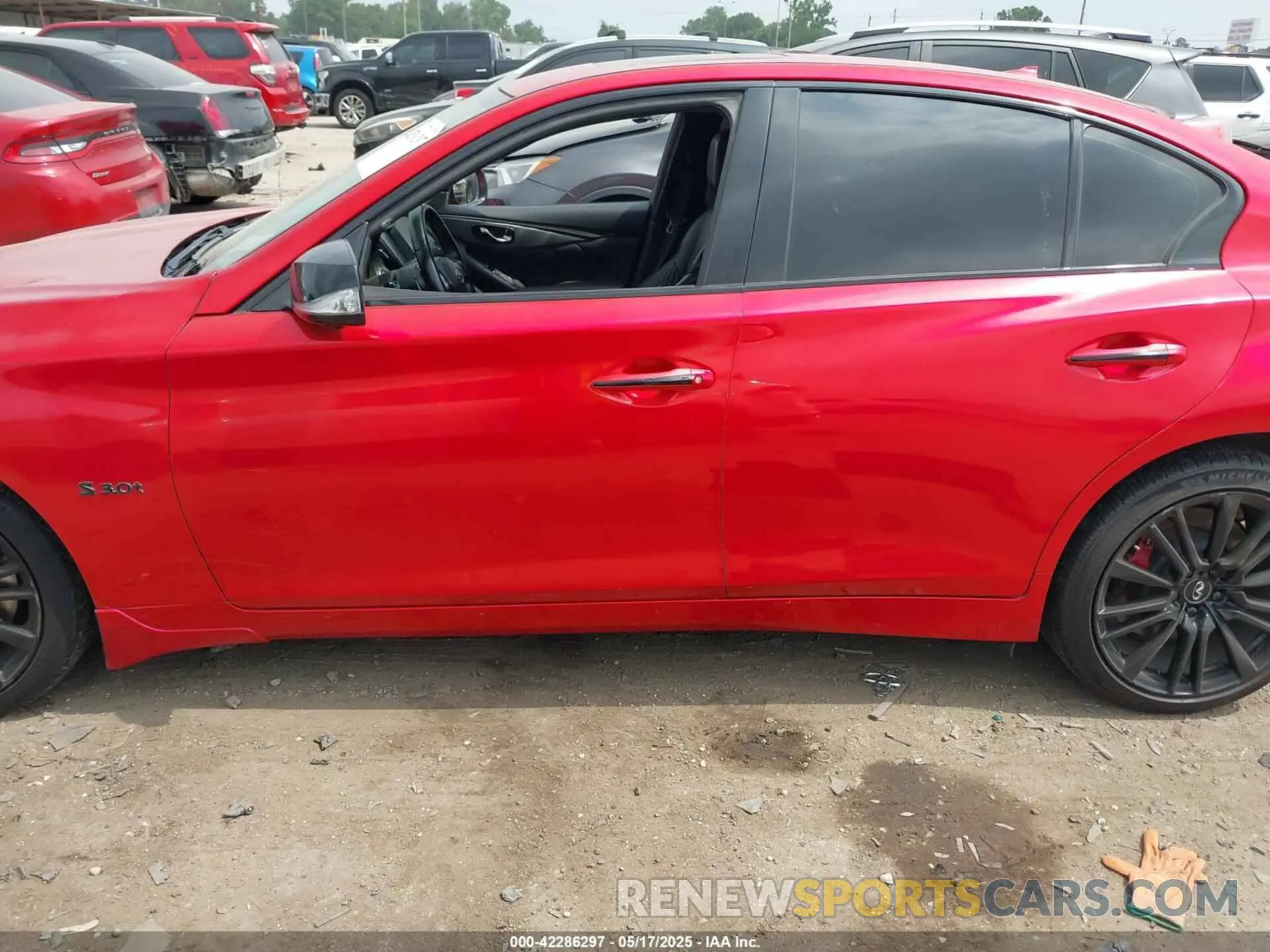 15 Photograph of a damaged car JN1FV7AR0KM800068 INFINITI Q50 2019