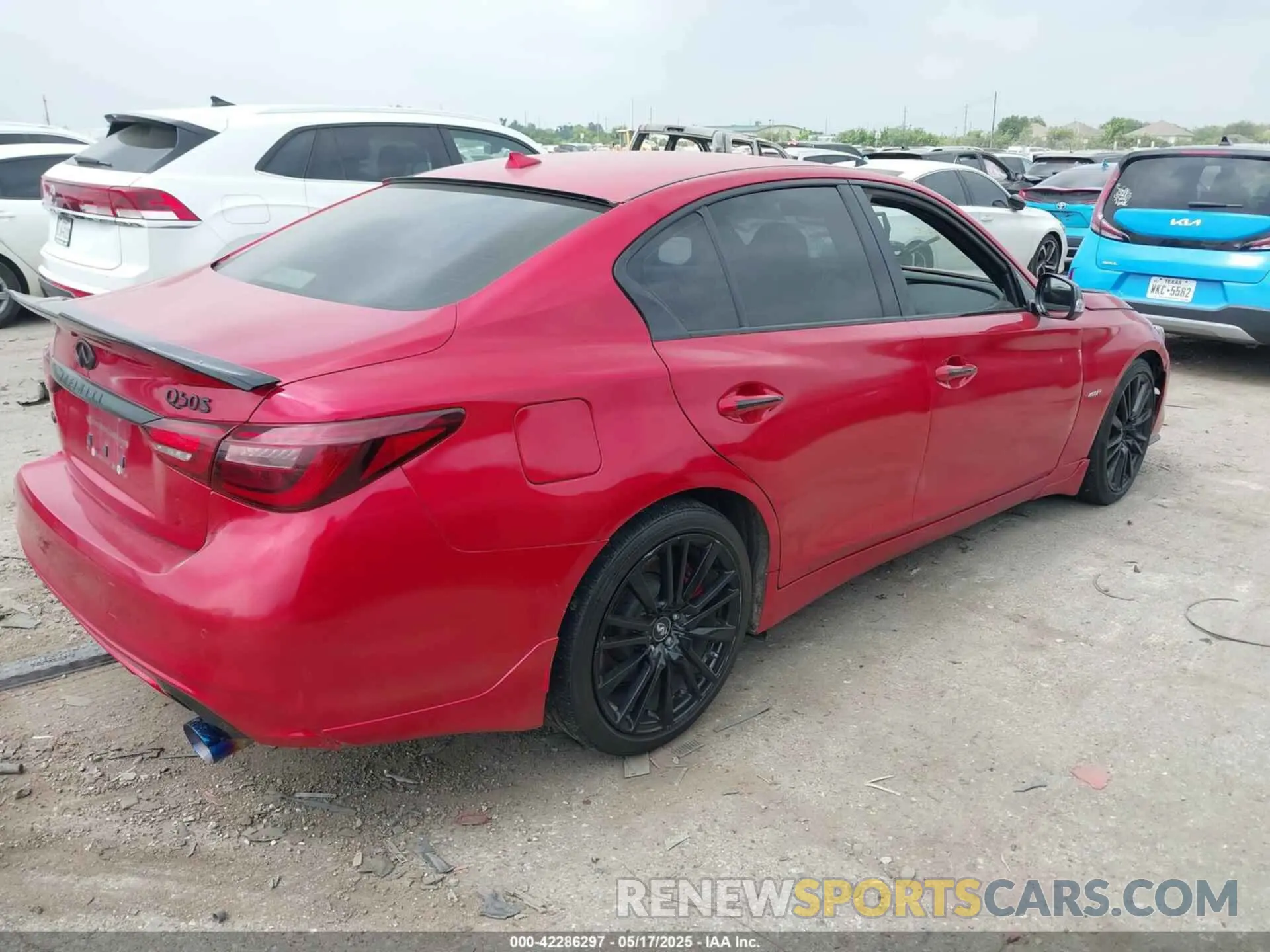 4 Photograph of a damaged car JN1FV7AR0KM800068 INFINITI Q50 2019