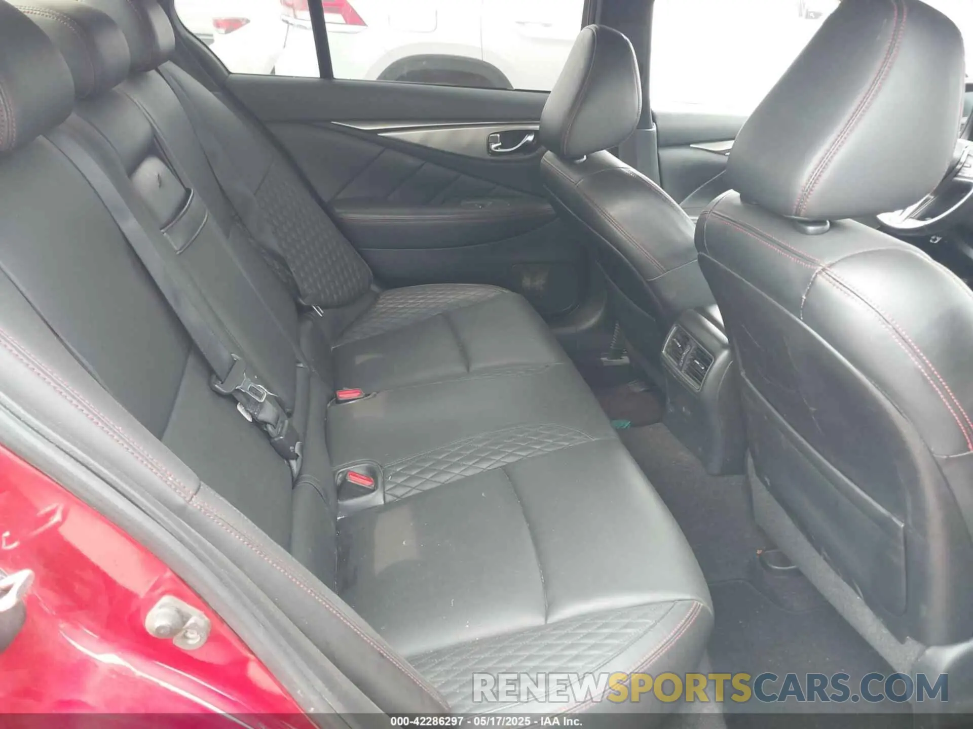 8 Photograph of a damaged car JN1FV7AR0KM800068 INFINITI Q50 2019