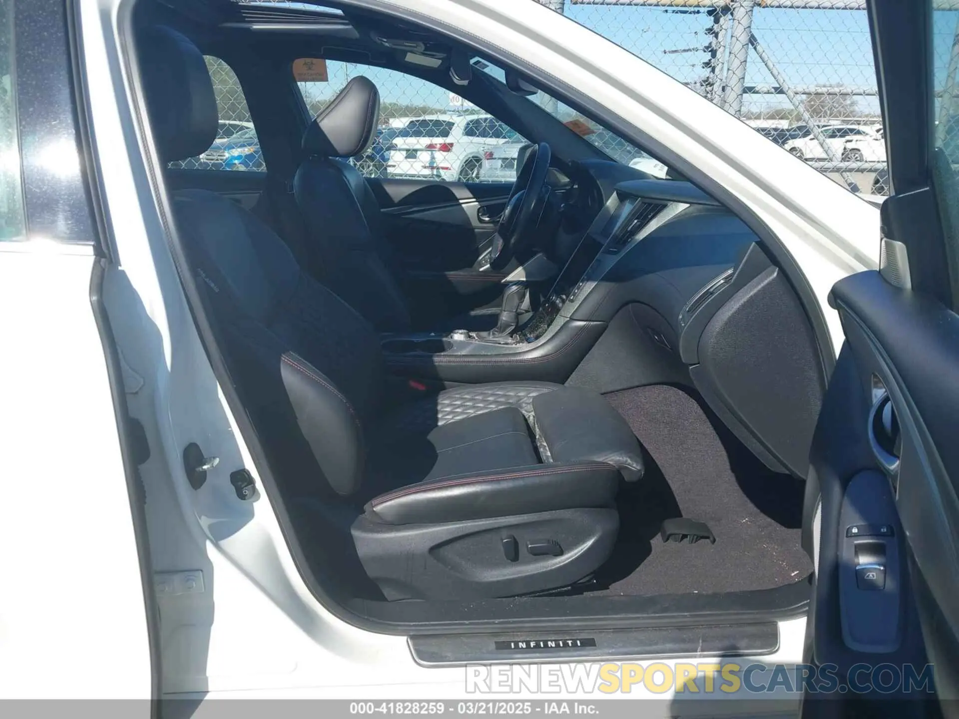 5 Photograph of a damaged car JN1FV7AR6KM800091 INFINITI Q50 2019