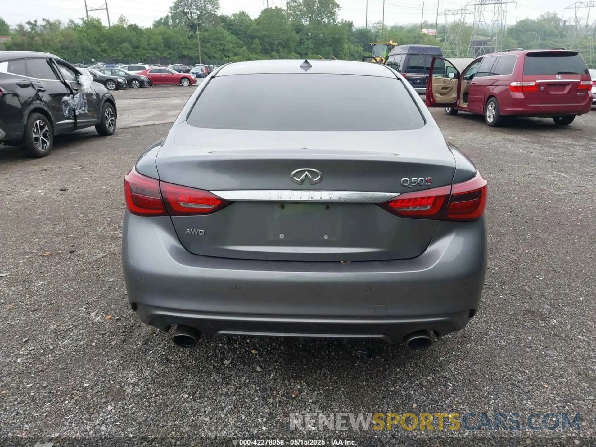 17 Photograph of a damaged car JN1FV7AR9KM800828 INFINITI Q50 2019