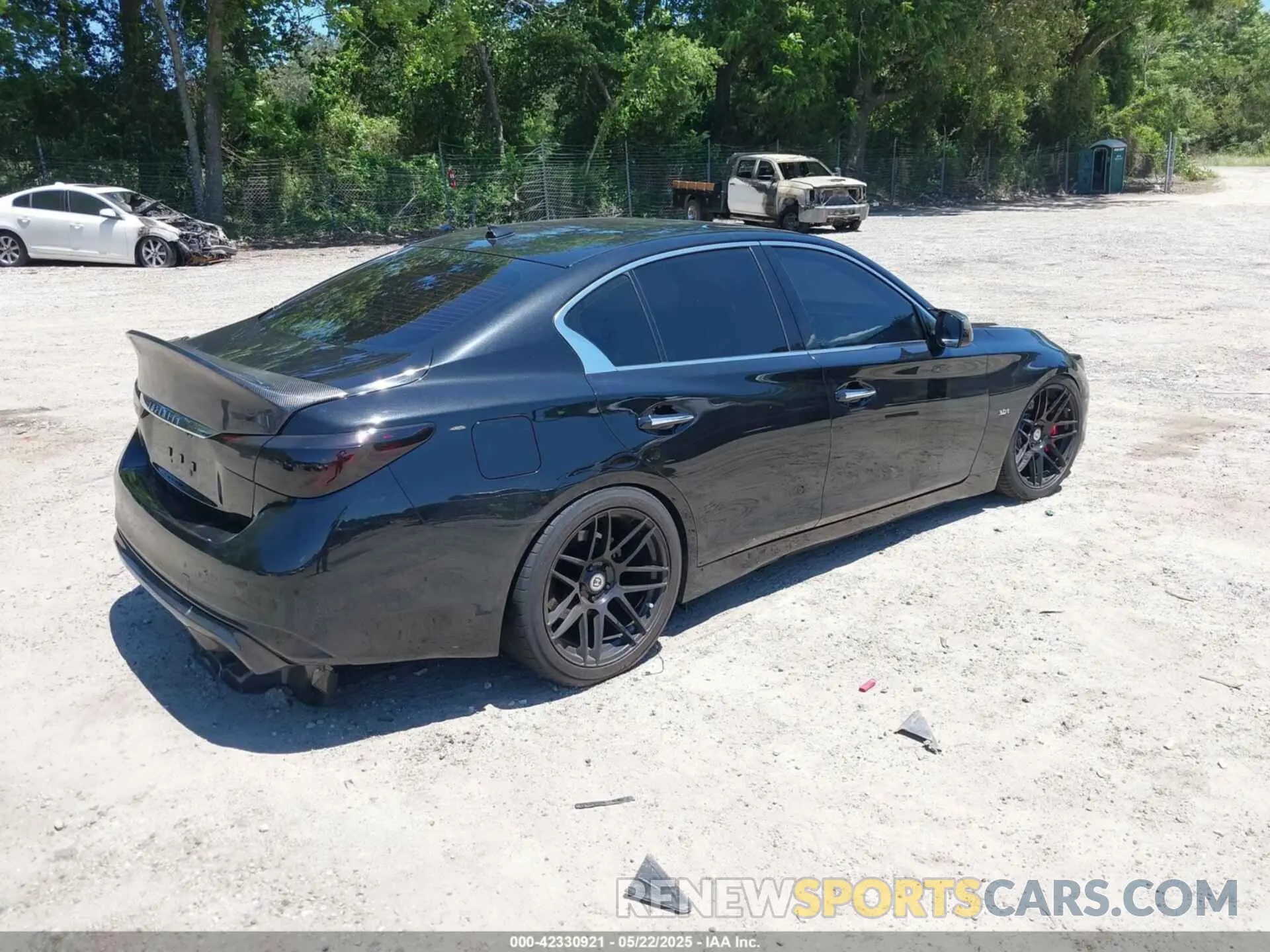 4 Photograph of a damaged car JN1EV7AP3LM201953 INFINITI Q50 2020