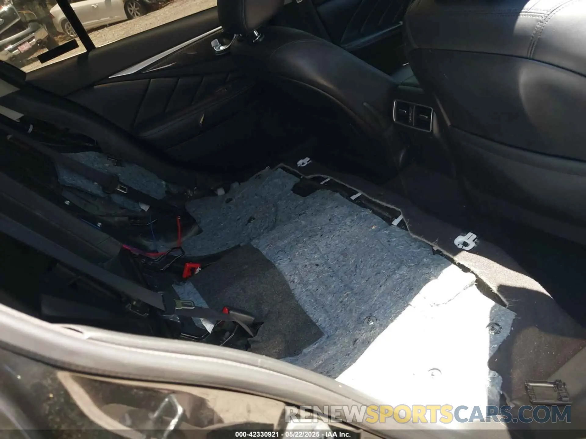 8 Photograph of a damaged car JN1EV7AP3LM201953 INFINITI Q50 2020
