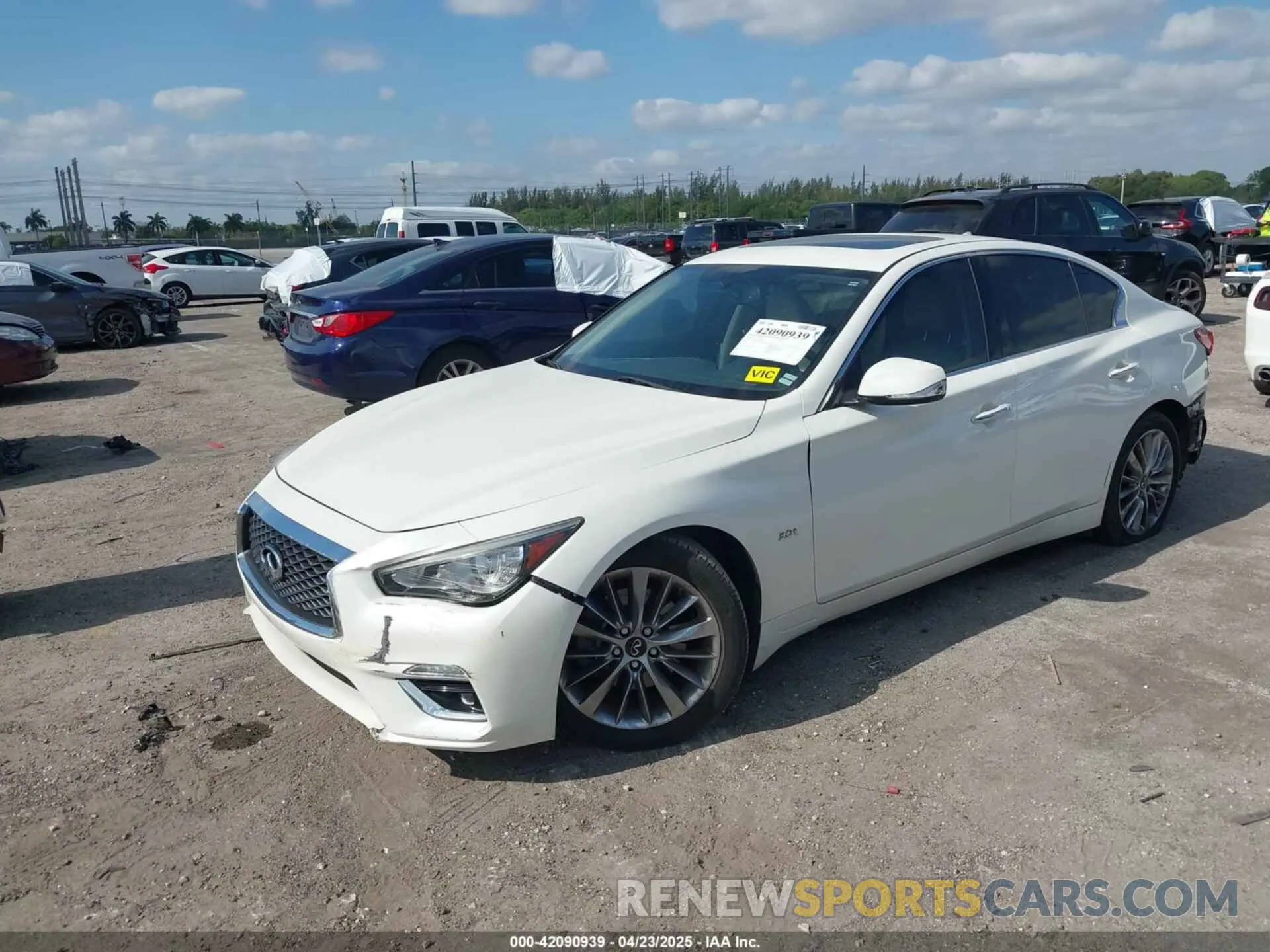 2 Photograph of a damaged car JN1EV7AP6LM201462 INFINITI Q50 2020