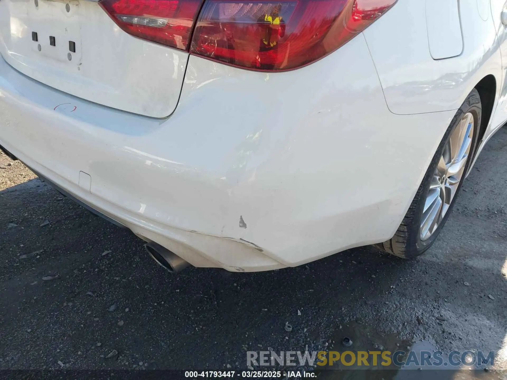 20 Photograph of a damaged car JN1EV7AP6LM207147 INFINITI Q50 2020