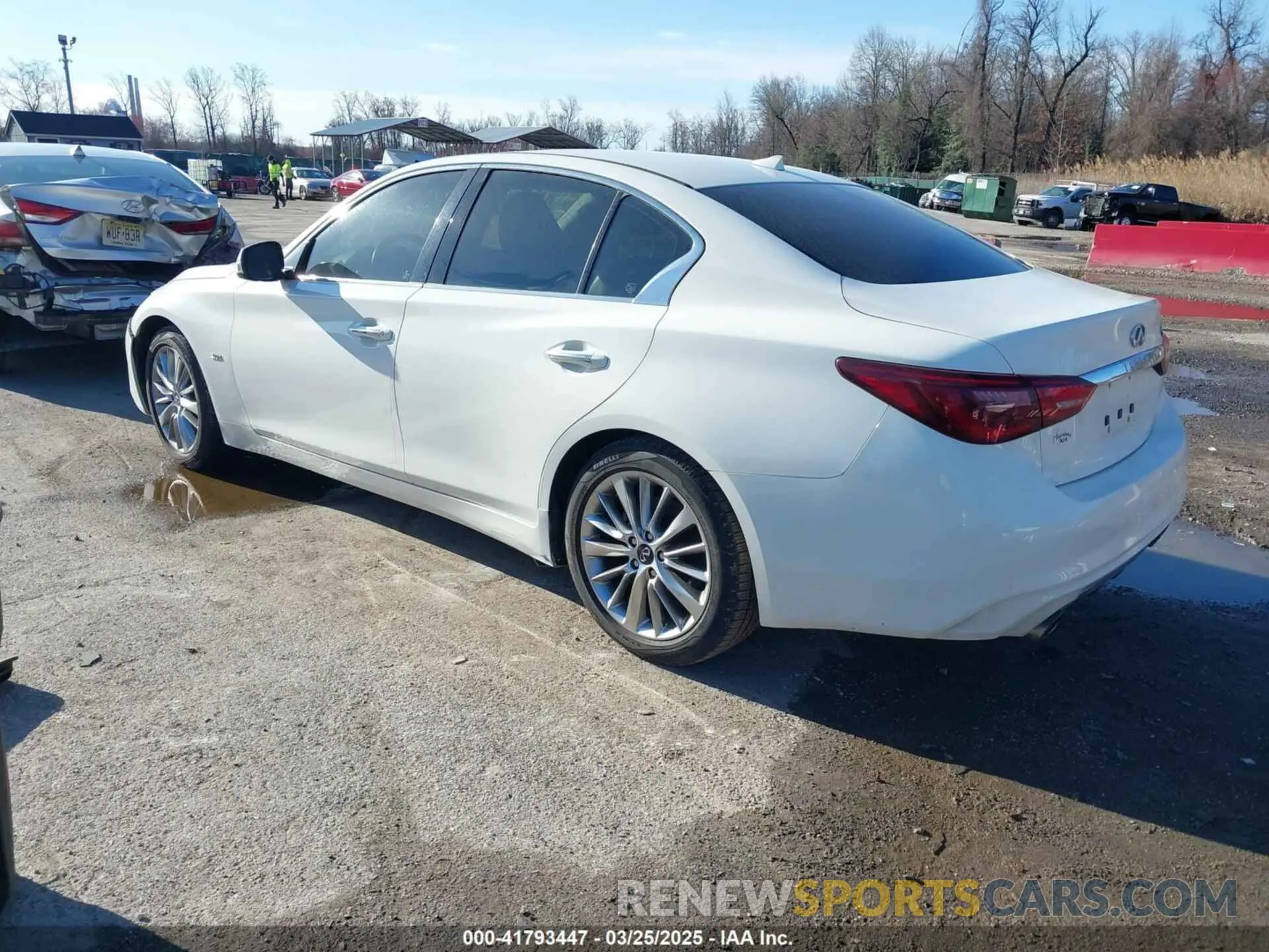 3 Photograph of a damaged car JN1EV7AP6LM207147 INFINITI Q50 2020