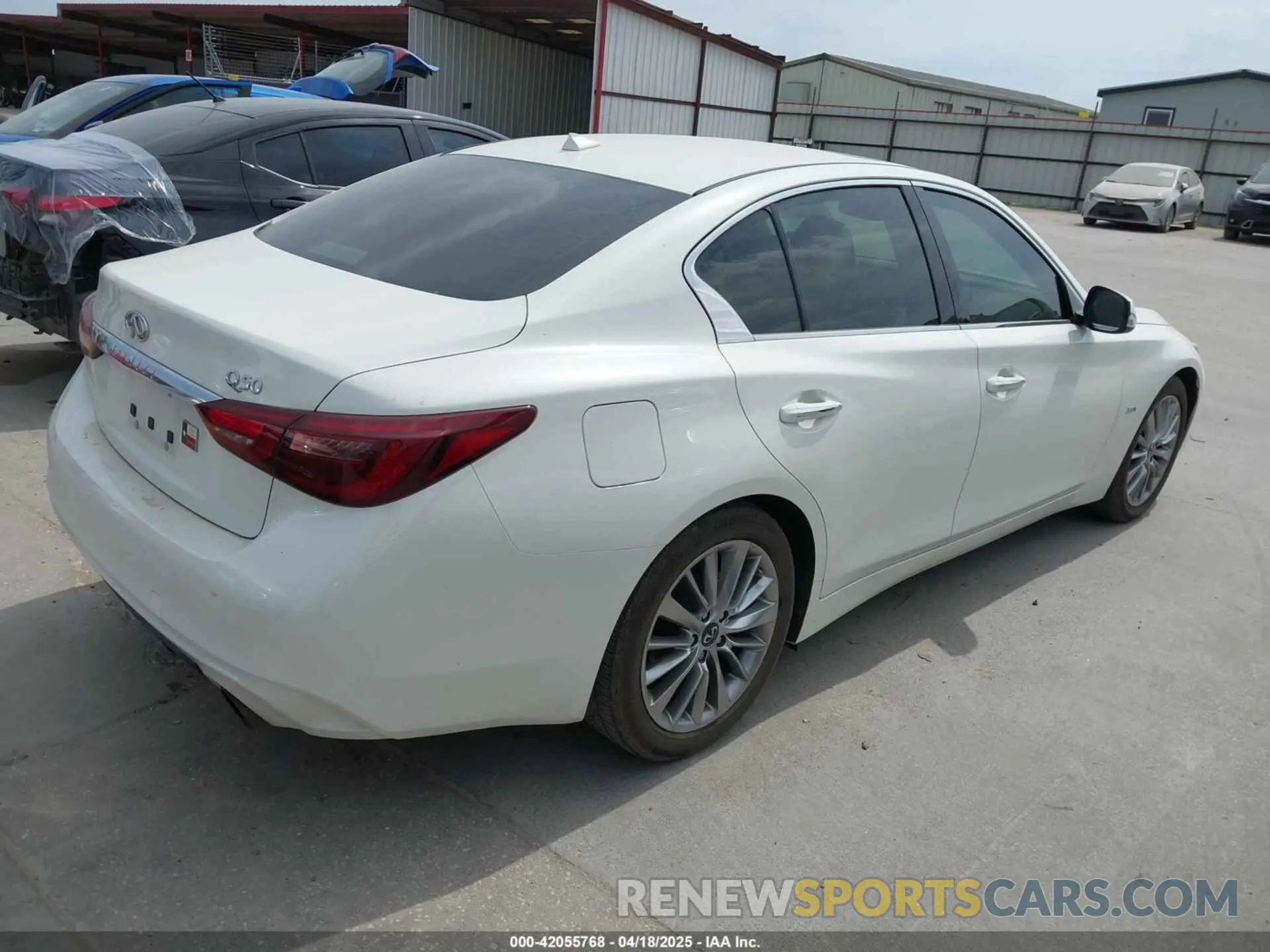 4 Фотография поврежденного автомобиля JN1EV7AP7LM201535 INFINITI Q50 2020