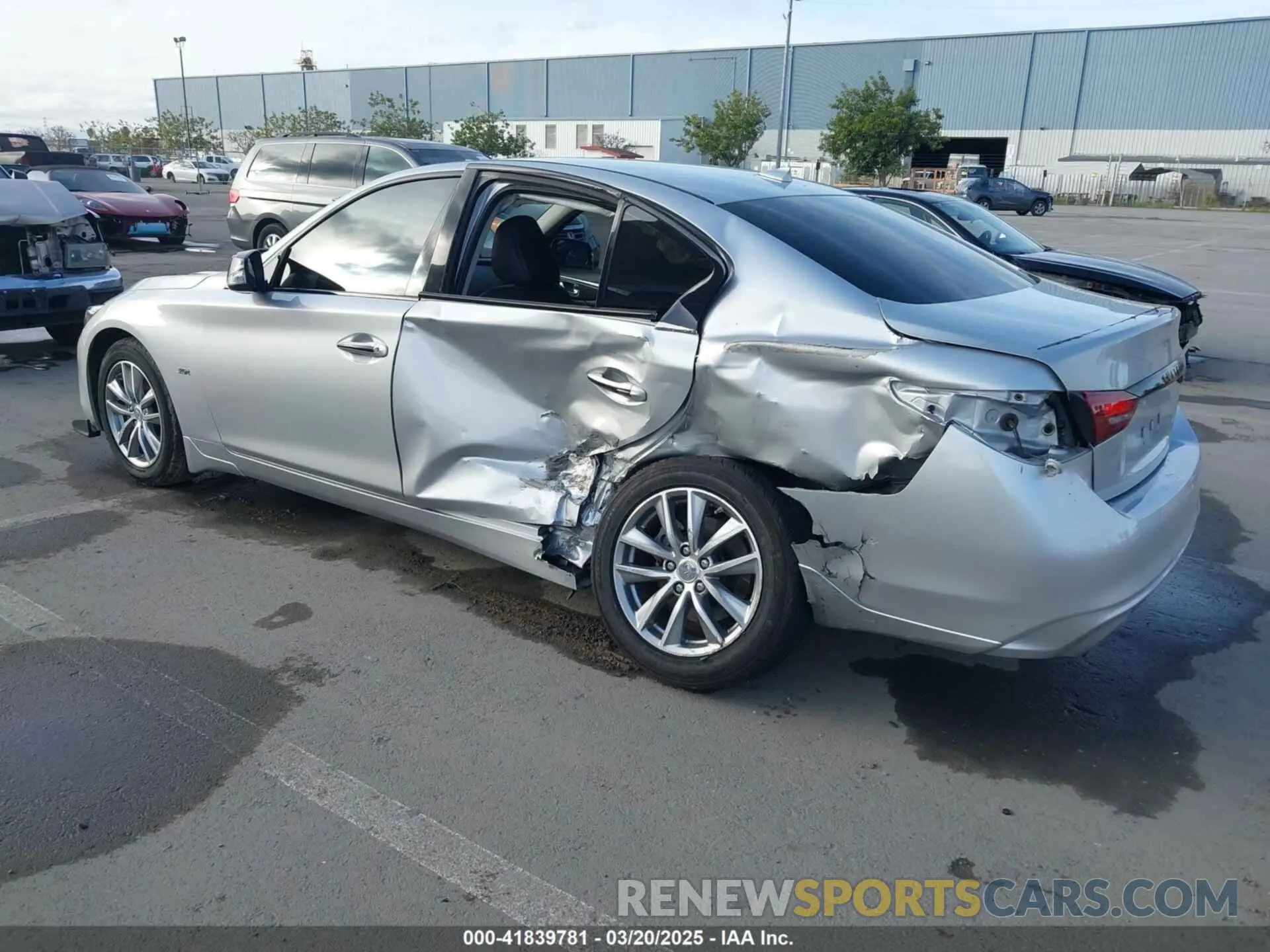 3 Photograph of a damaged car JN1EV7AP7LM208145 INFINITI Q50 2020