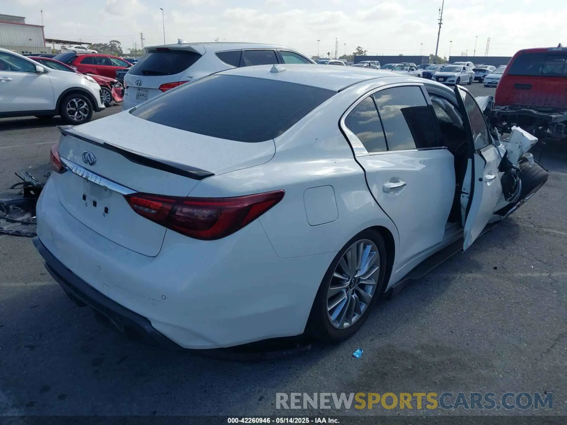 4 Photograph of a damaged car JN1EV7AP9LM203951 INFINITI Q50 2020