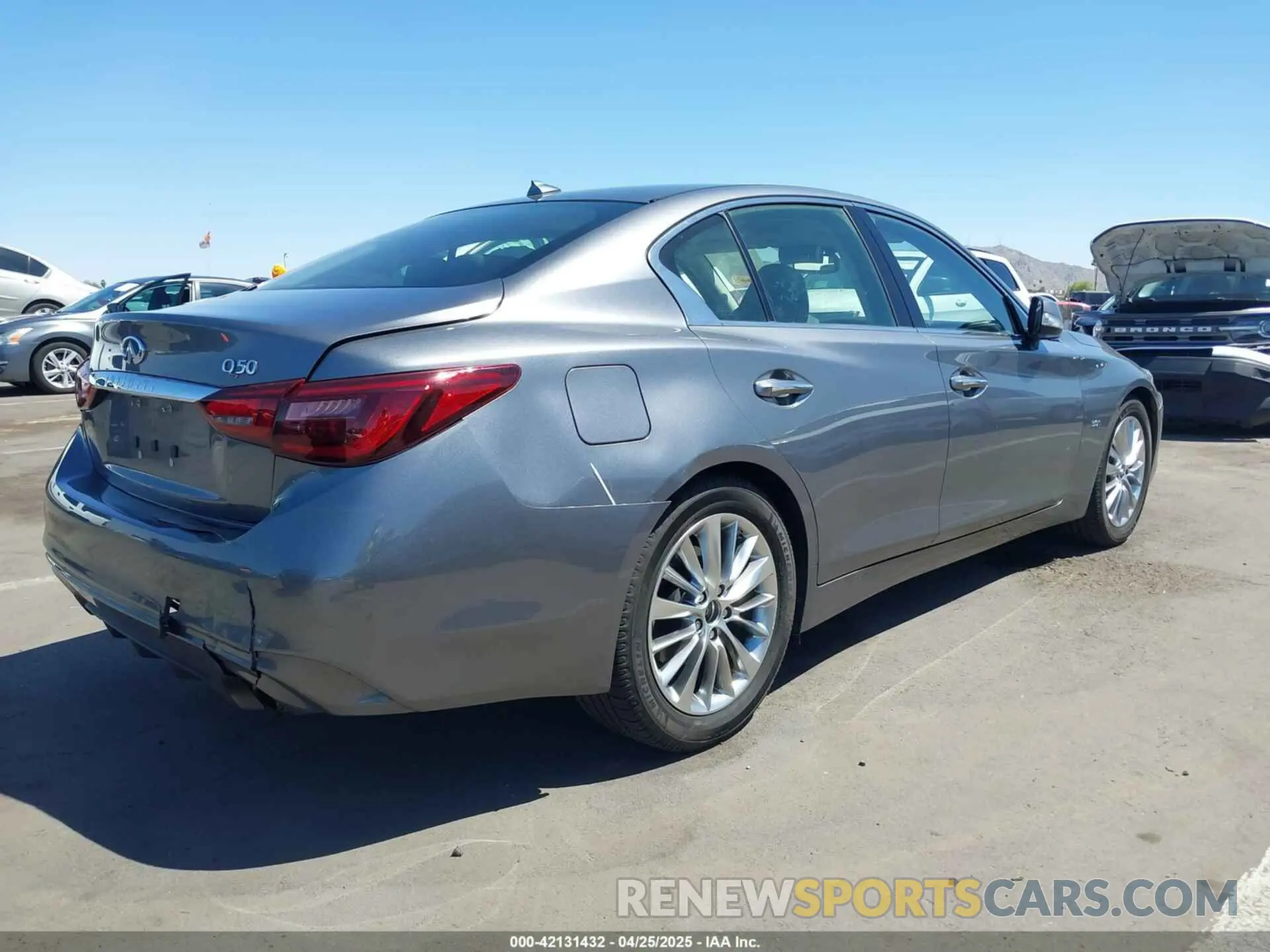 4 Photograph of a damaged car JN1EV7AP9LM205277 INFINITI Q50 2020
