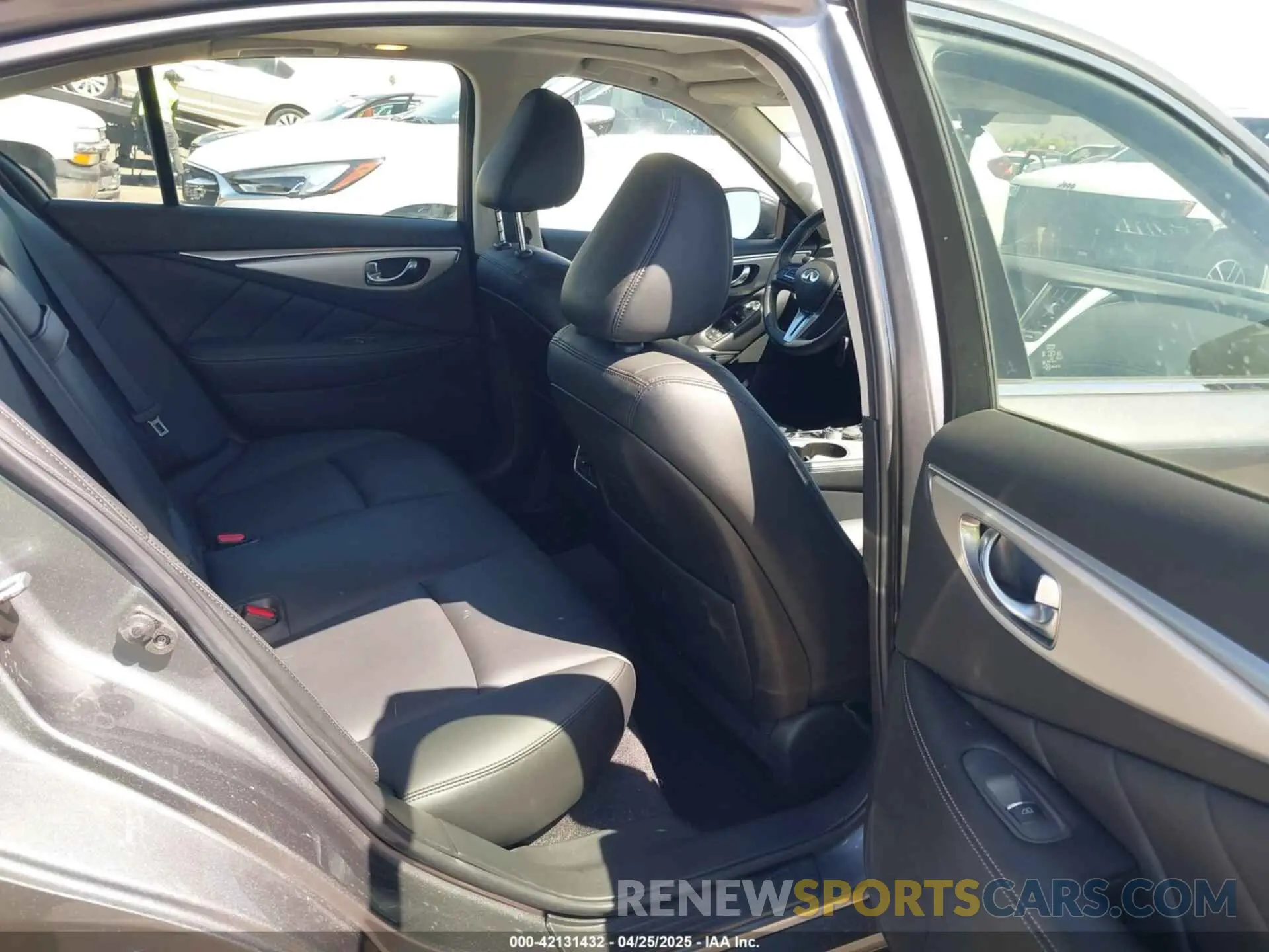 8 Photograph of a damaged car JN1EV7AP9LM205277 INFINITI Q50 2020