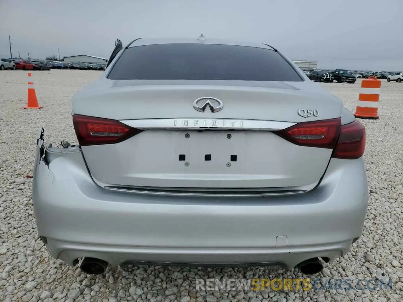 6 Photograph of a damaged car JN1EV7AP9LM207806 INFINITI Q50 2020