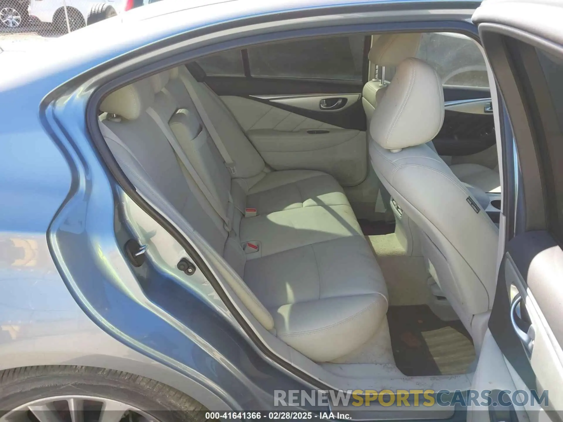 8 Photograph of a damaged car JN1EV7AR2LM250367 INFINITI Q50 2020