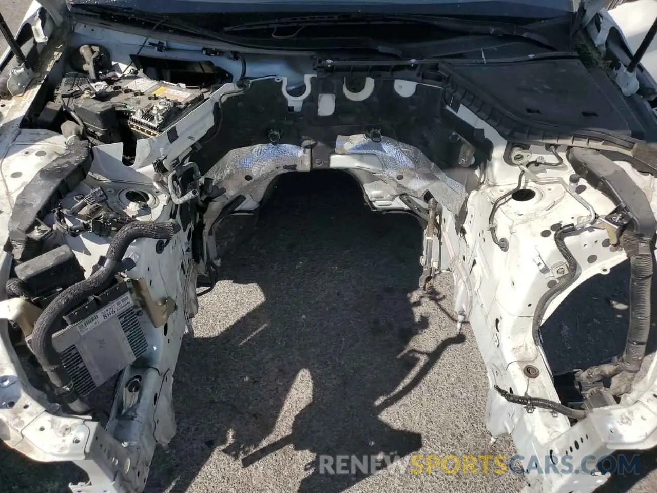11 Photograph of a damaged car JN1EV7AR2LM250661 INFINITI Q50 2020