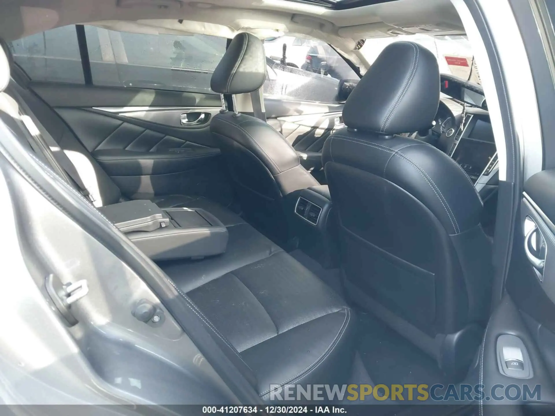 8 Photograph of a damaged car JN1EV7AR4LM253125 INFINITI Q50 2020