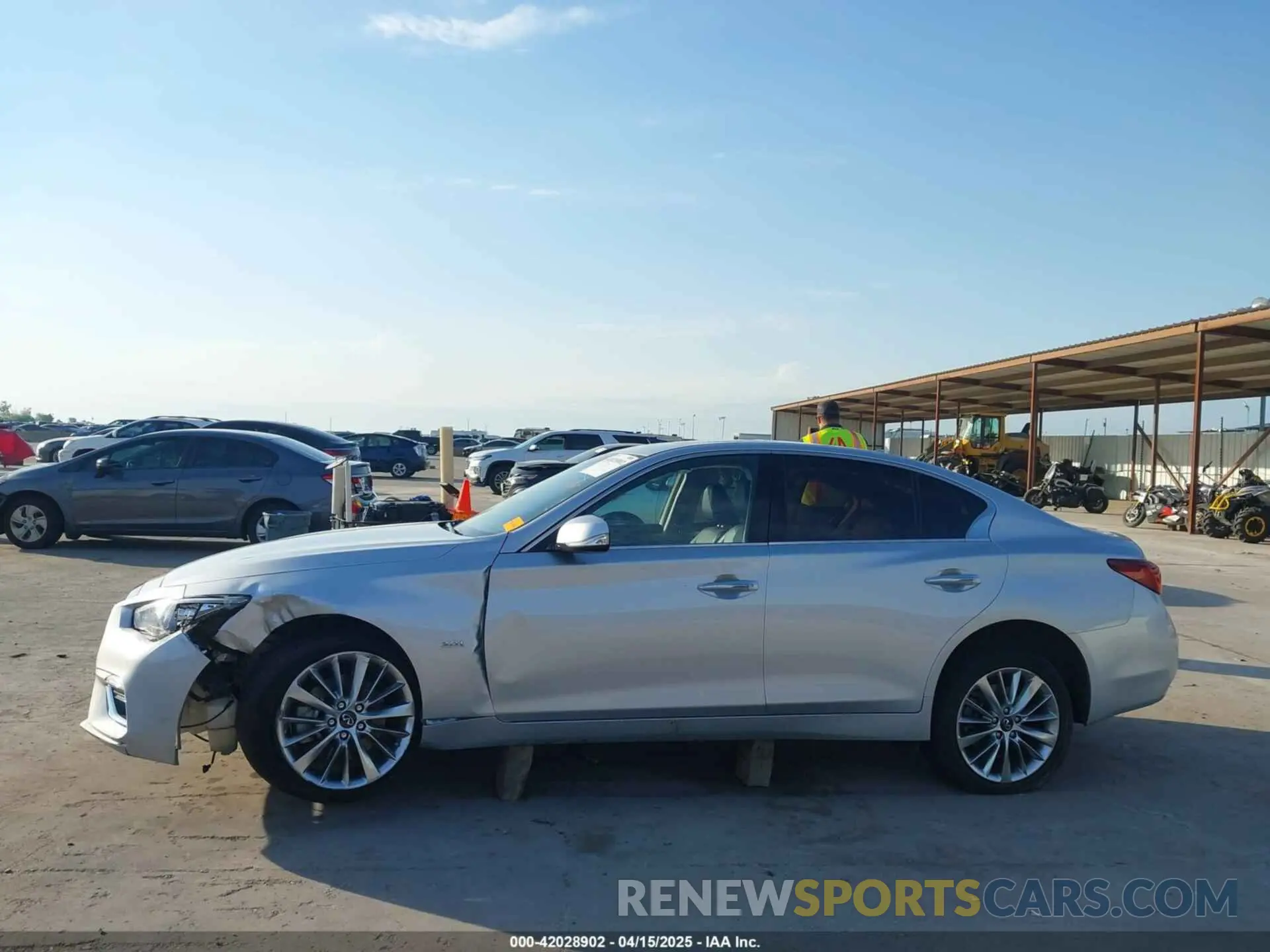 14 Фотография поврежденного автомобиля JN1EV7AR4LM255845 INFINITI Q50 2020