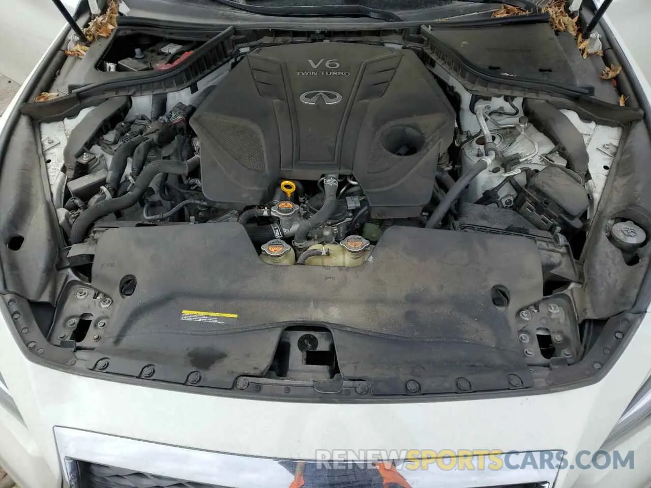 11 Photograph of a damaged car JN1EV7AR6LM256981 INFINITI Q50 2020