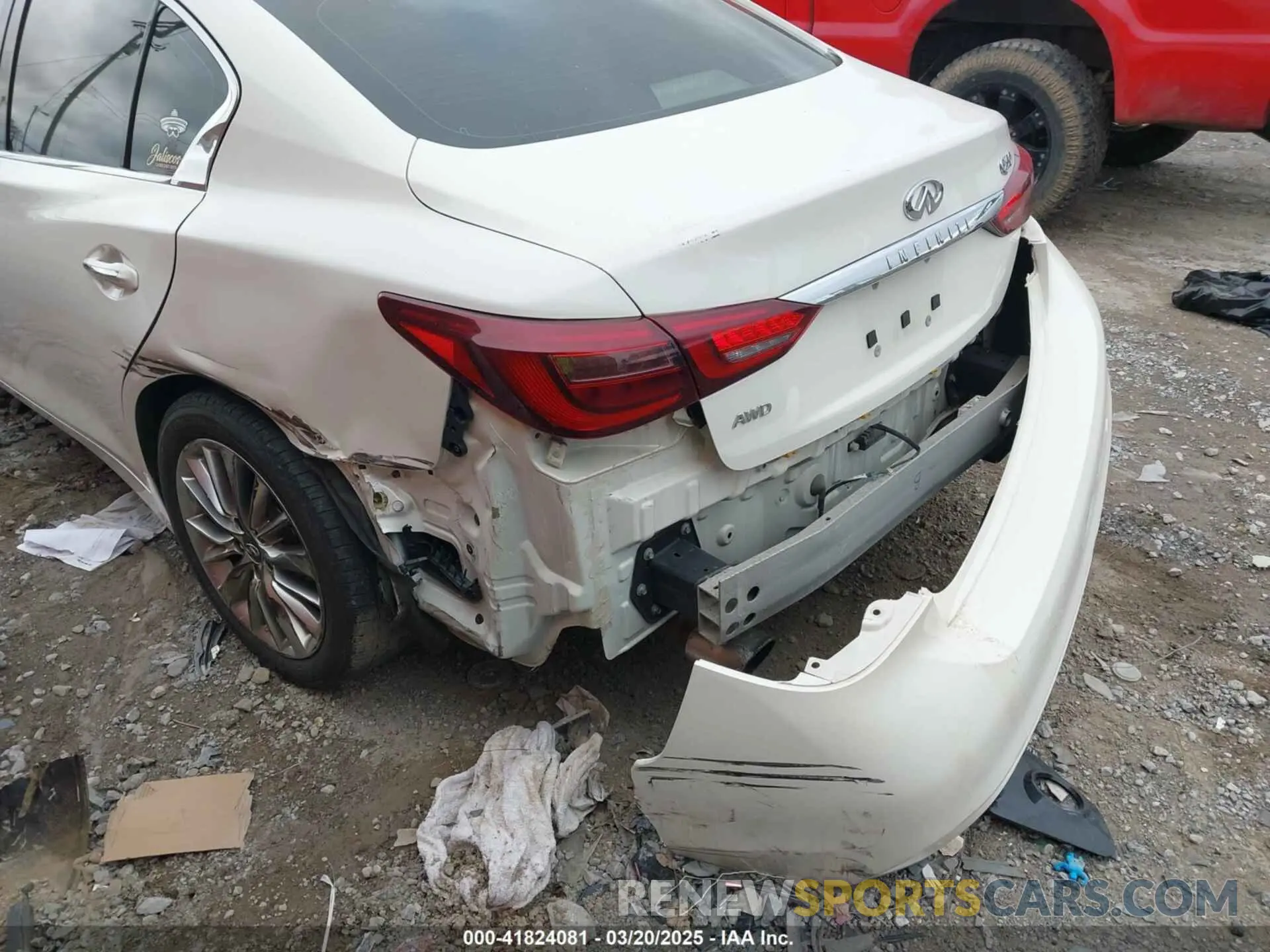 6 Photograph of a damaged car JN1EV7AR7LM250137 INFINITI Q50 2020