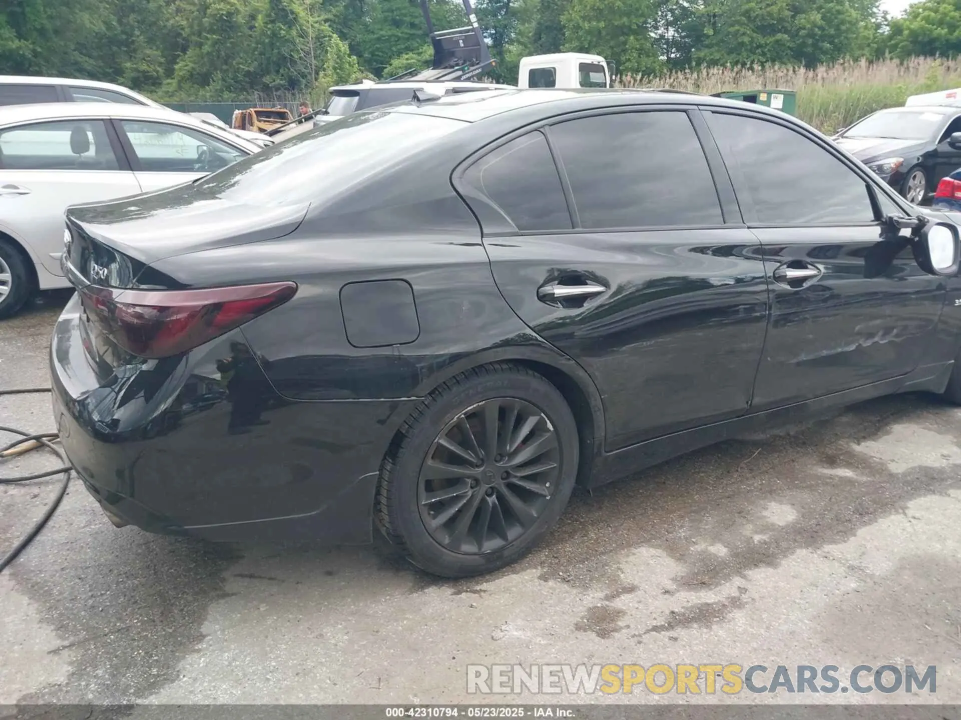 17 Фотография поврежденного автомобиля JN1EV7AR8LM255637 INFINITI Q50 2020