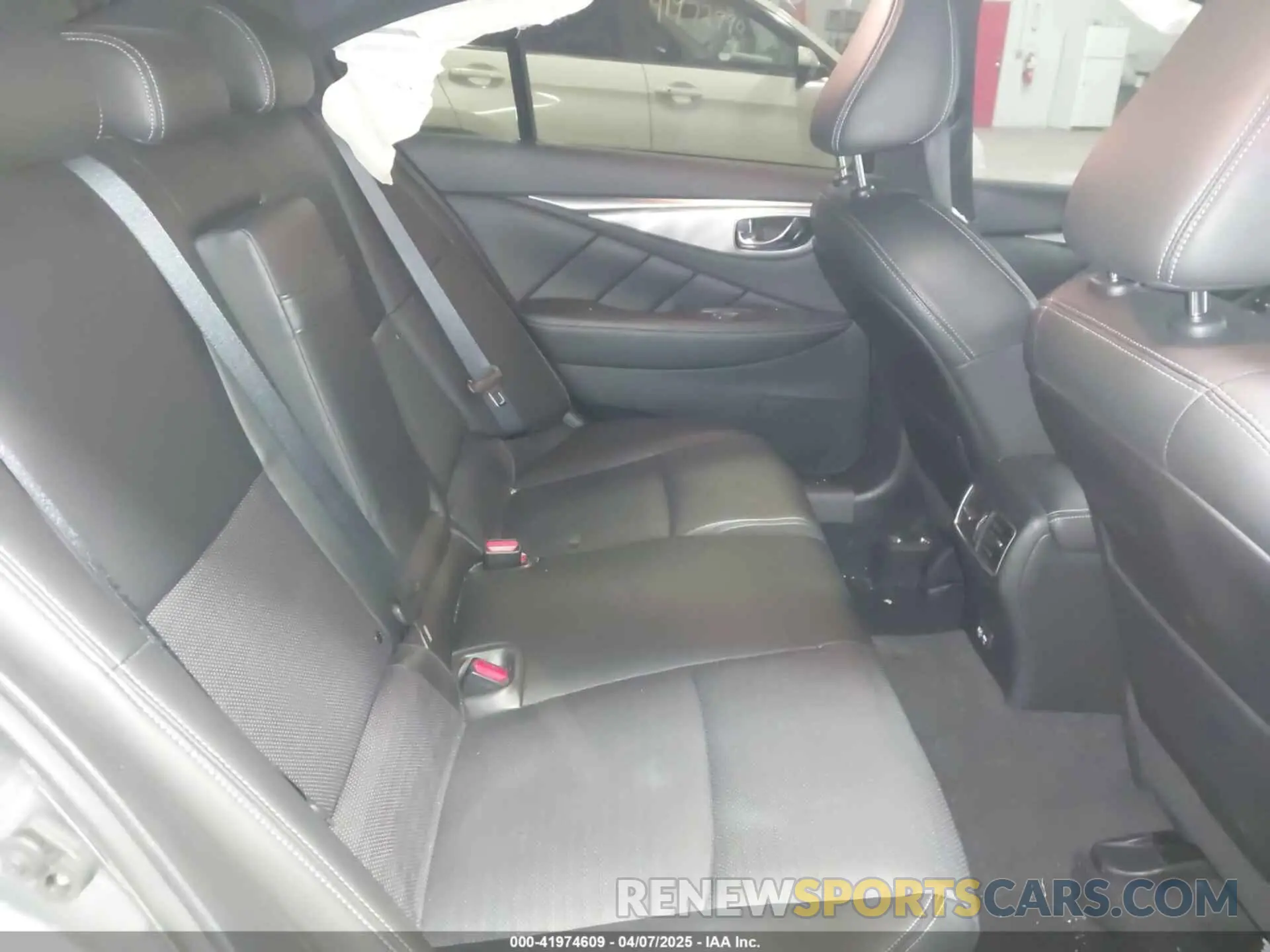 8 Фотография поврежденного автомобиля JN1EV7AR9LM256666 INFINITI Q50 2020