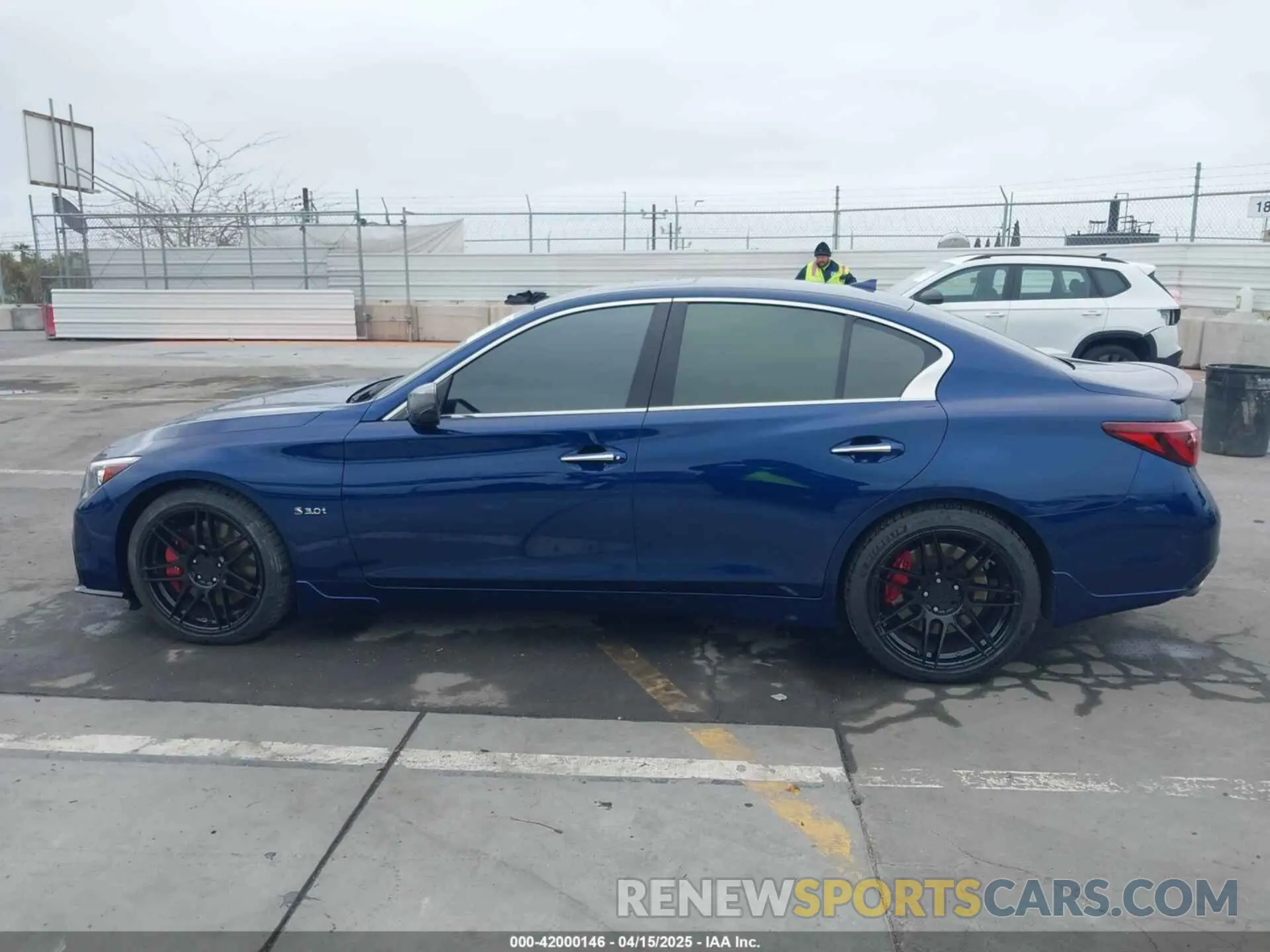 14 Photograph of a damaged car JN1FV7AP3LM630563 INFINITI Q50 2020