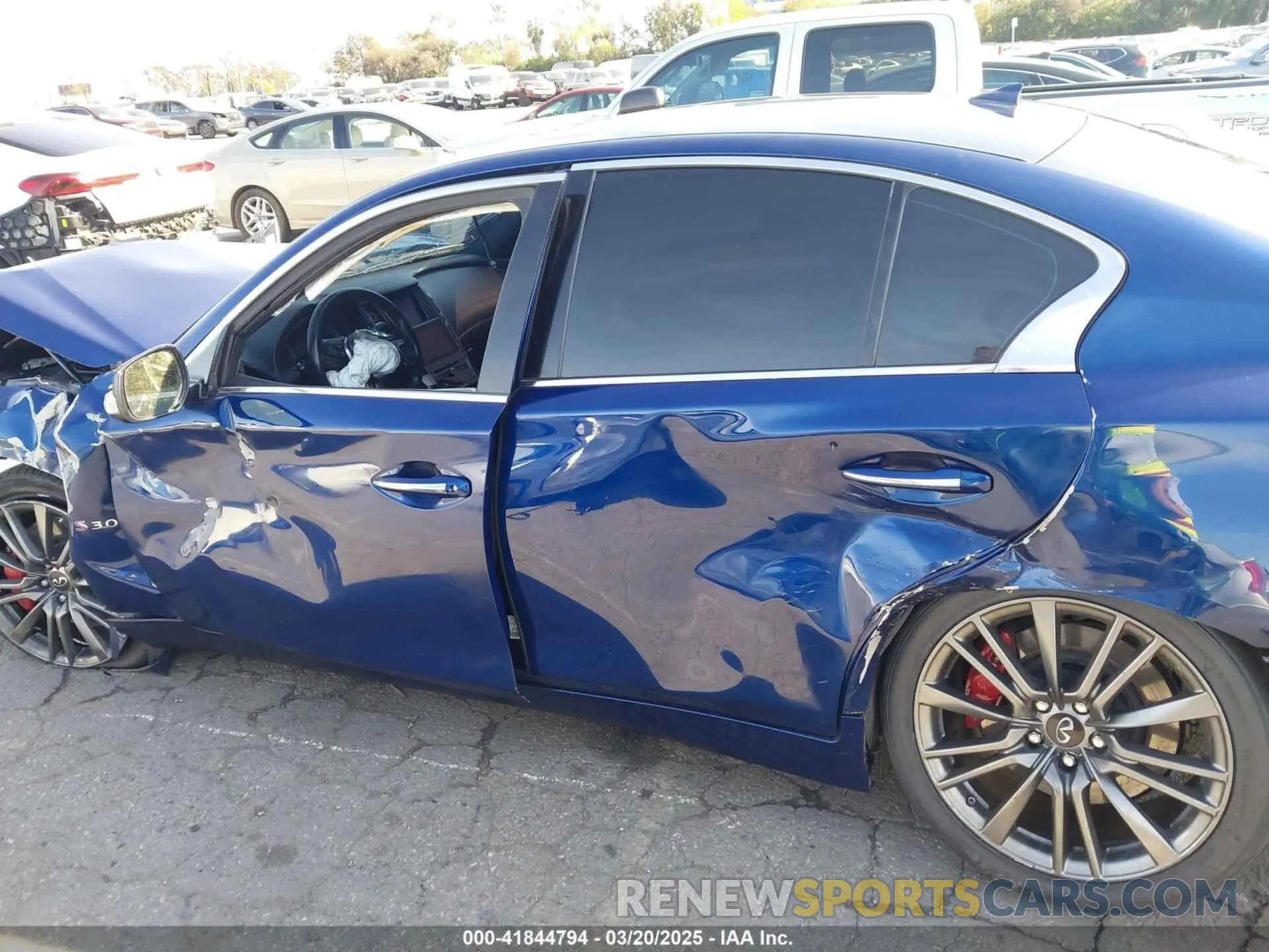 15 Photograph of a damaged car JN1FV7AP5LM630239 INFINITI Q50 2020