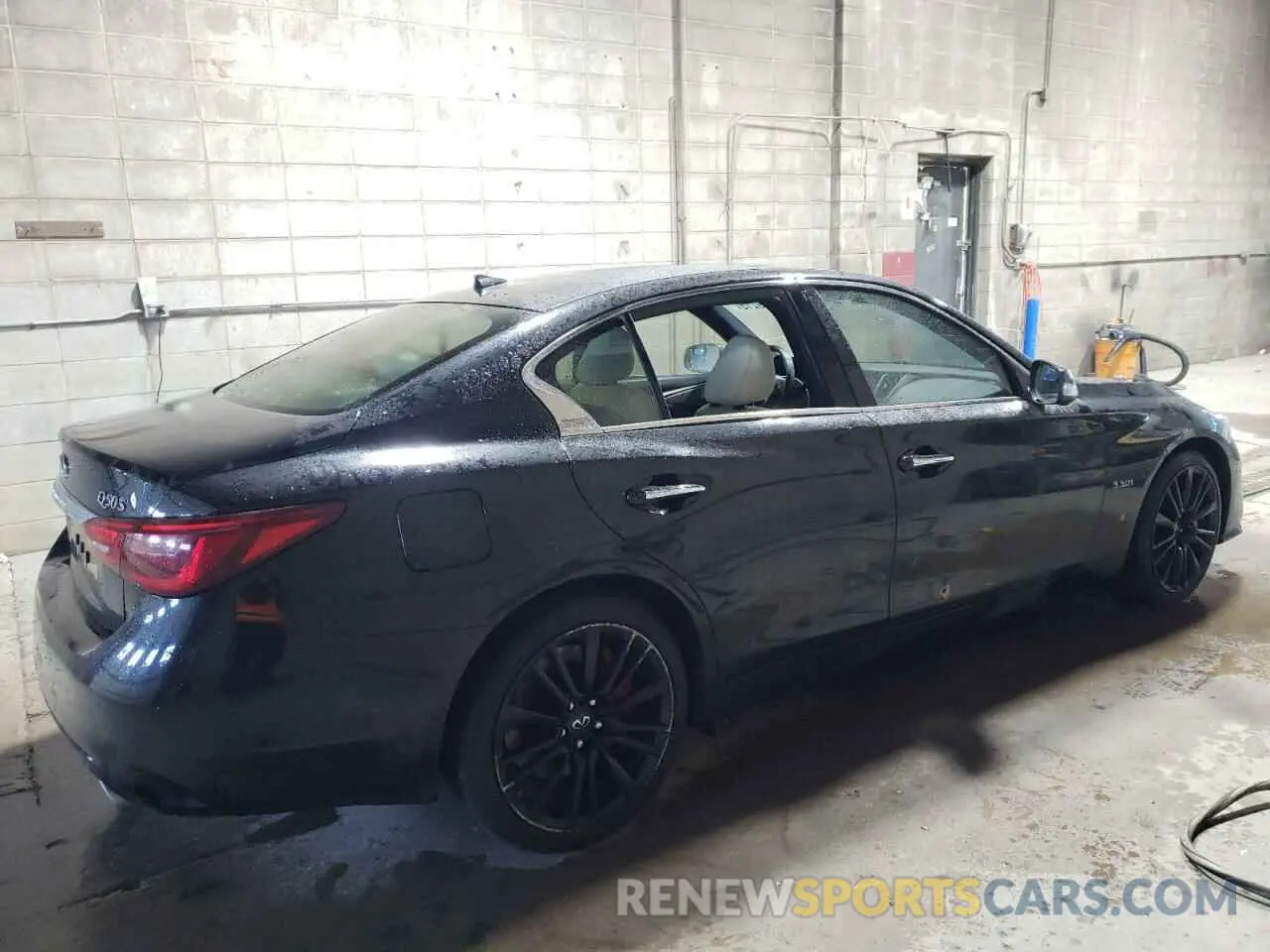 3 Photograph of a damaged car JN1FV7AR5LM660326 INFINITI Q50 2020