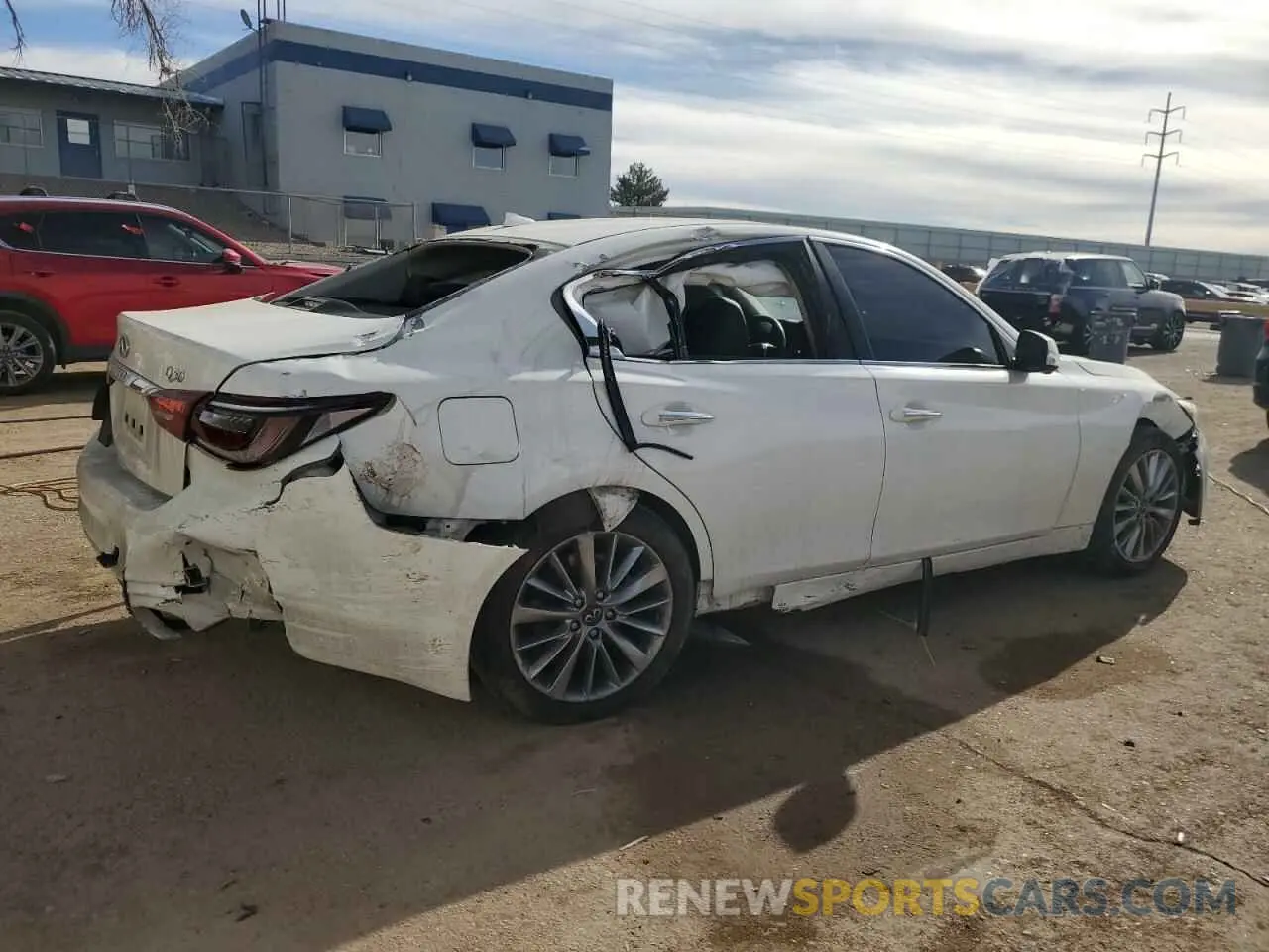 3 Фотография поврежденного автомобиля JN1EV7BP1MM702534 INFINITI Q50 2021