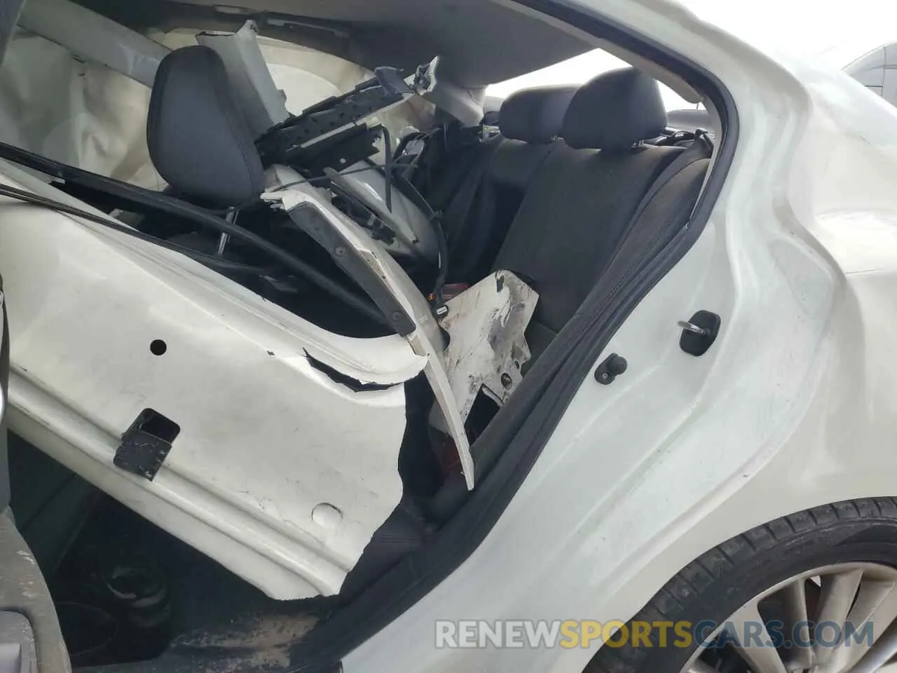 10 Фотография поврежденного автомобиля JN1EV7BP3MM704754 INFINITI Q50 2021