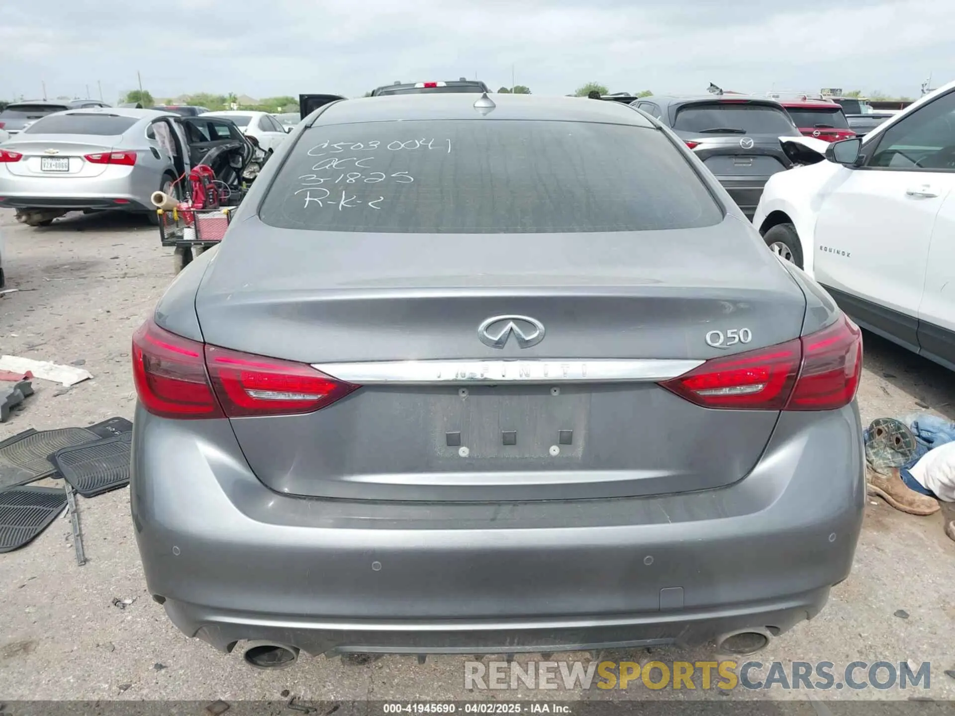 17 Фотография поврежденного автомобиля JN1EV7BP6MM702593 INFINITI Q50 2021