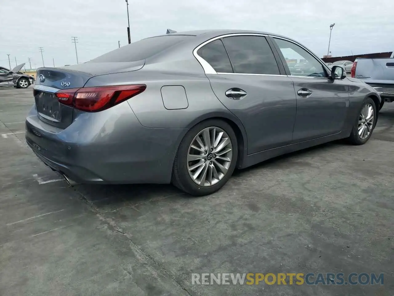 3 Фотография поврежденного автомобиля JN1EV7BP8MM702871 INFINITI Q50 2021