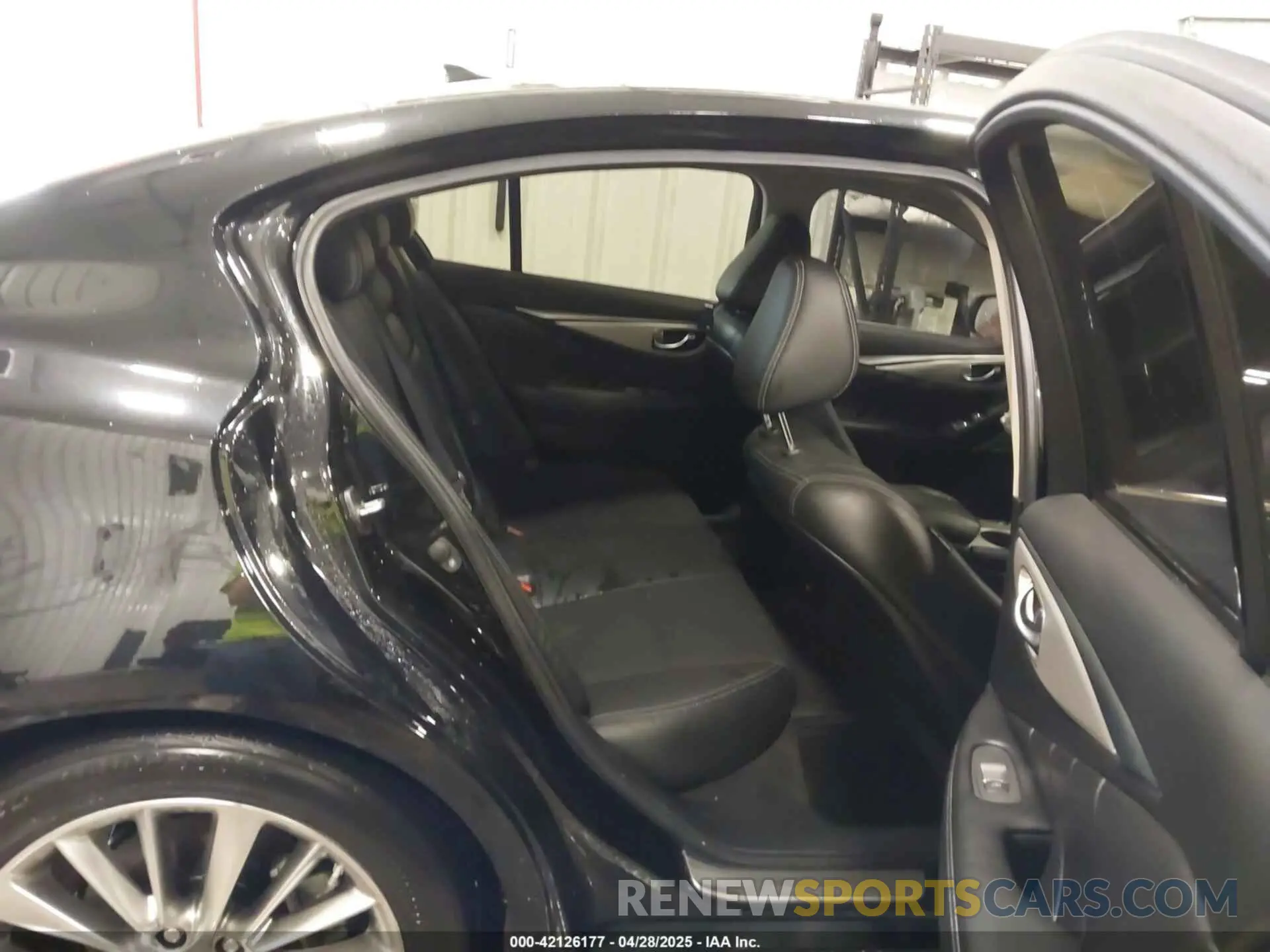 8 Фотография поврежденного автомобиля JN1EV7BR0MM755324 INFINITI Q50 2021