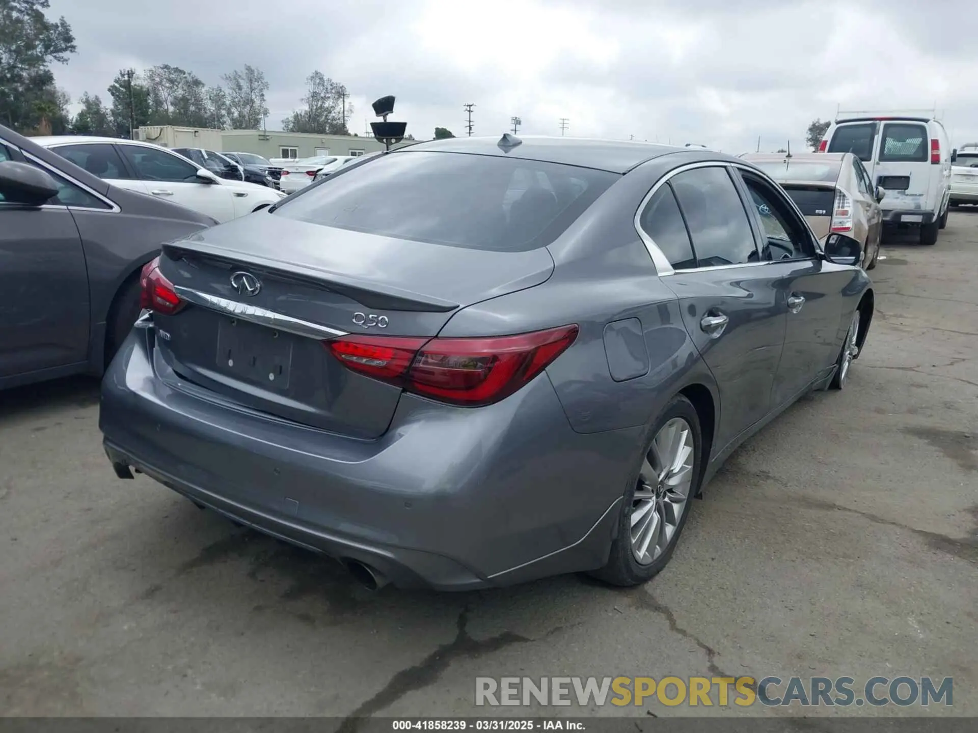 4 Photograph of a damaged car JN1EV7BR7MM751691 INFINITI Q50 2021