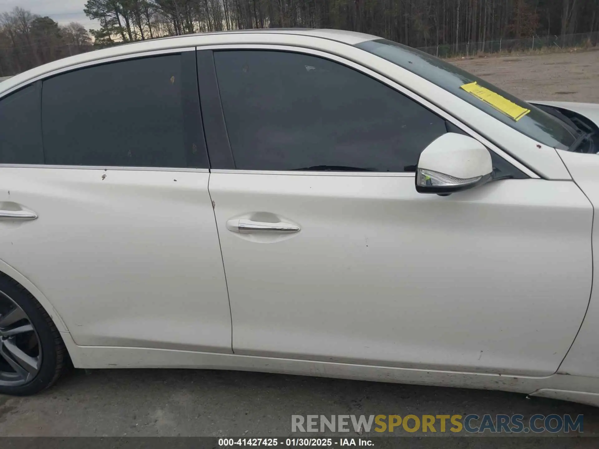 14 Photograph of a damaged car JN1EV7CP4MM707726 INFINITI Q50 2021