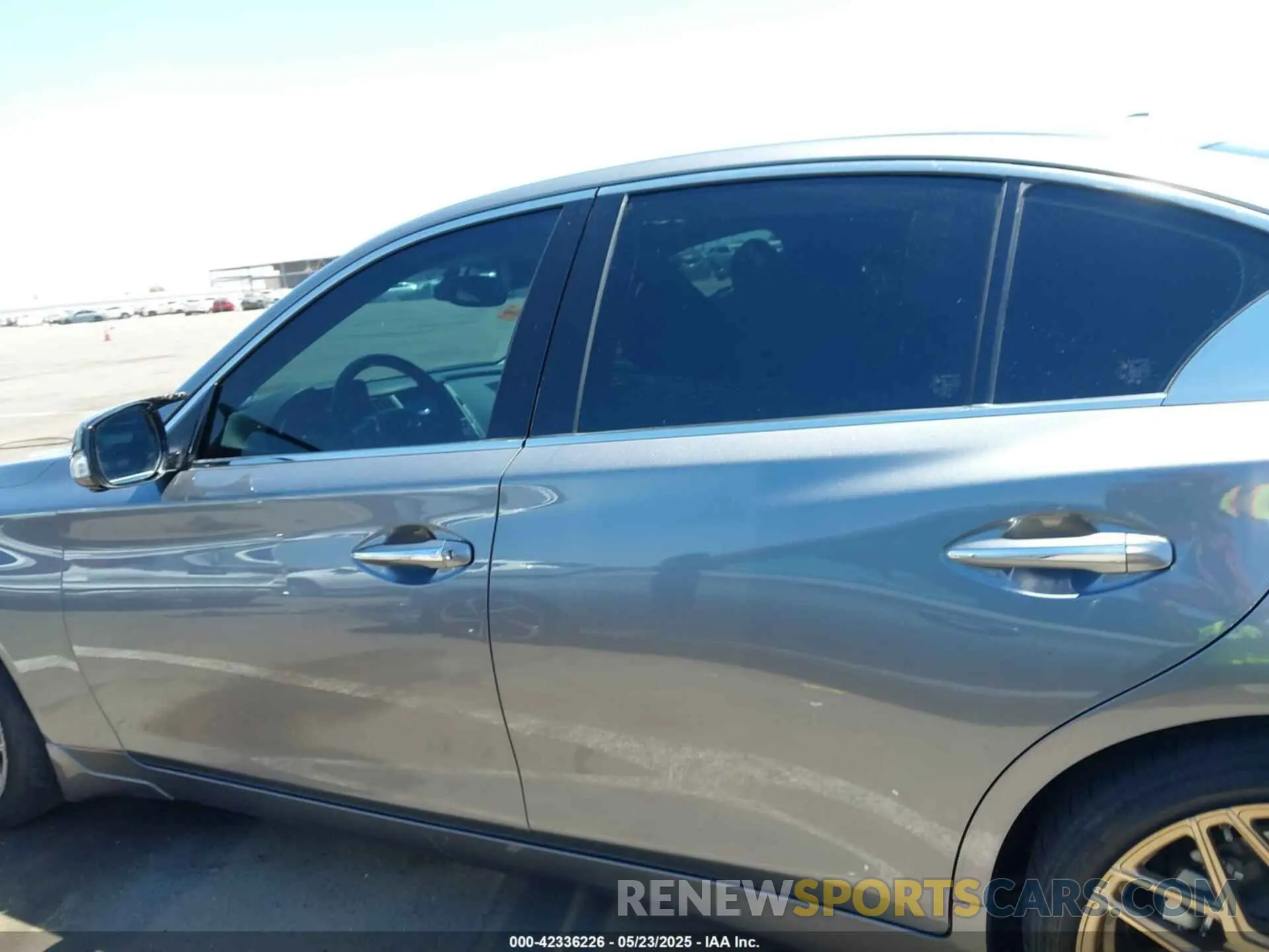 14 Photograph of a damaged car JN1EV7BP1NM311451 INFINITI Q50 2022