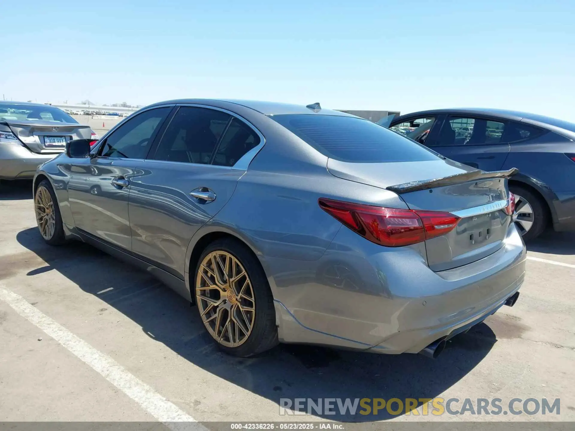 3 Photograph of a damaged car JN1EV7BP1NM311451 INFINITI Q50 2022