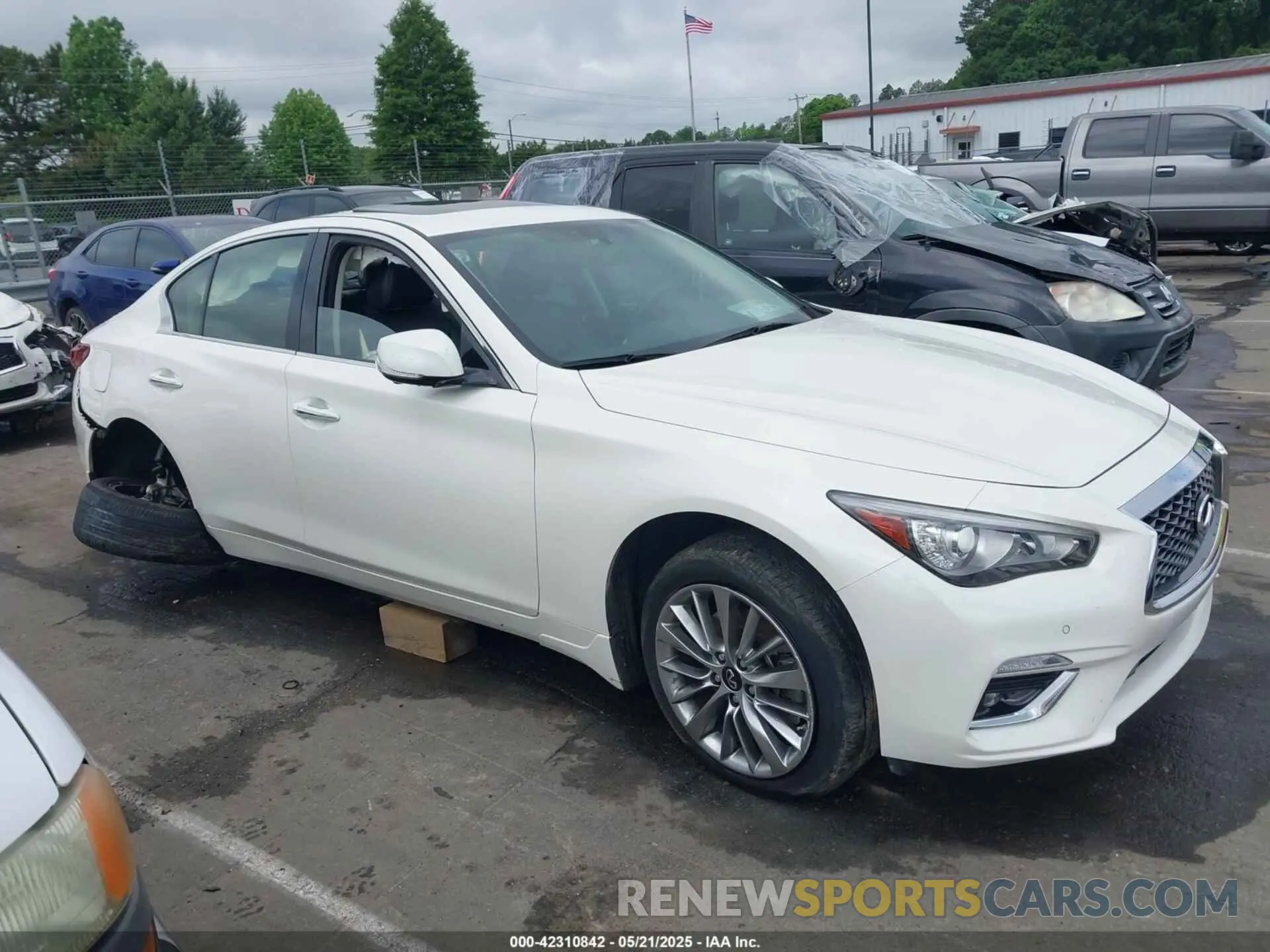 12 Фотография поврежденного автомобиля JN1EV7BP2NM311118 INFINITI Q50 2022