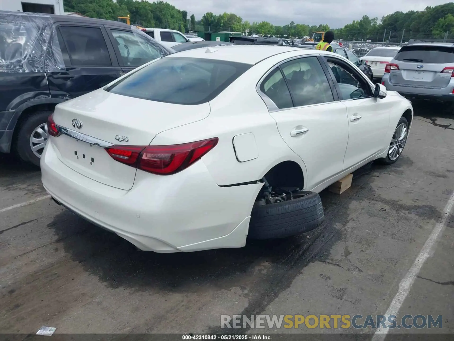 4 Фотография поврежденного автомобиля JN1EV7BP2NM311118 INFINITI Q50 2022