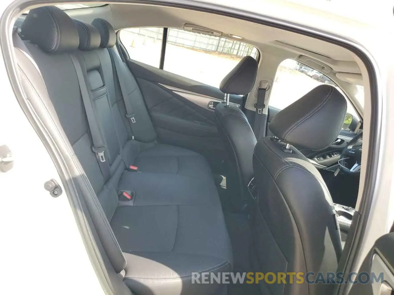 10 Photograph of a damaged car JN1EV7BP4NM310147 INFINITI Q50 2022