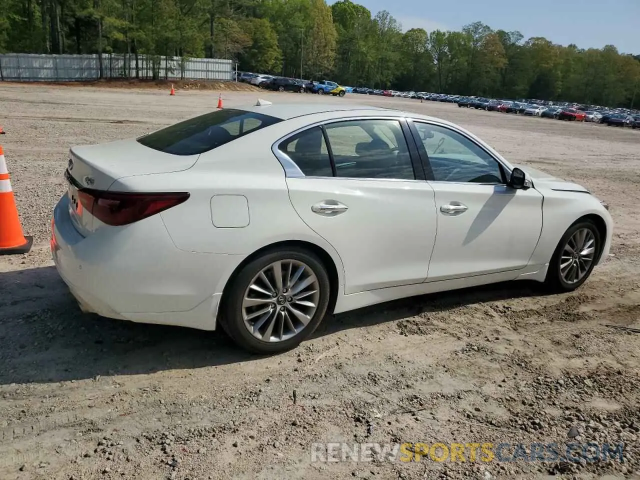 3 Photograph of a damaged car JN1EV7BP4NM310147 INFINITI Q50 2022