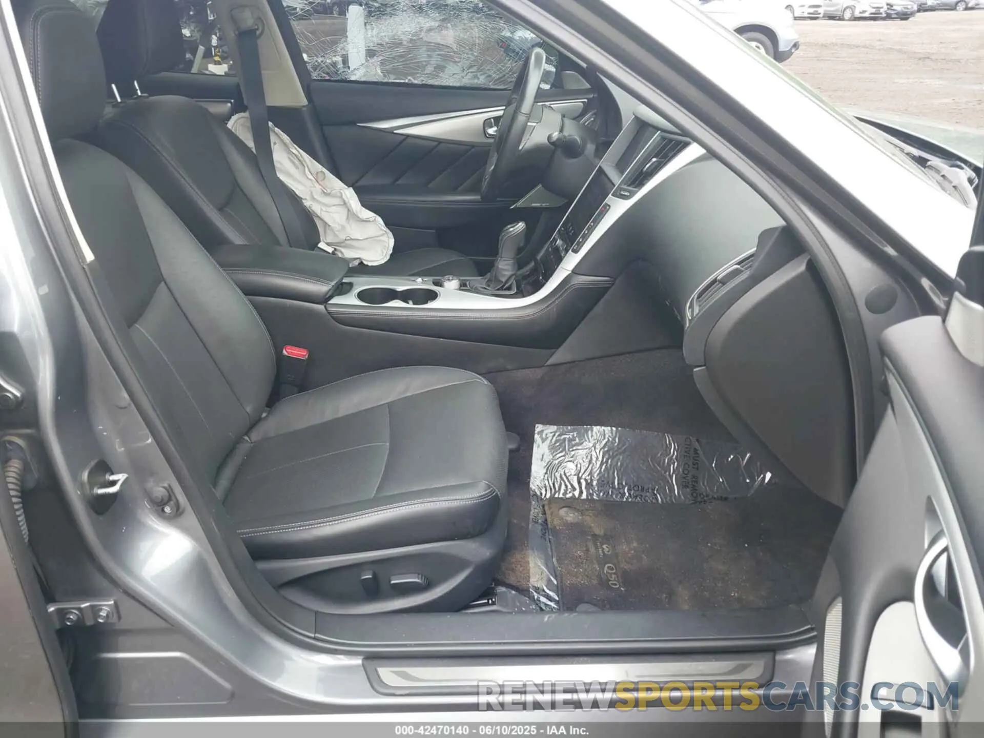 5 Photograph of a damaged car JN1EV7BR0NM340053 INFINITI Q50 2022