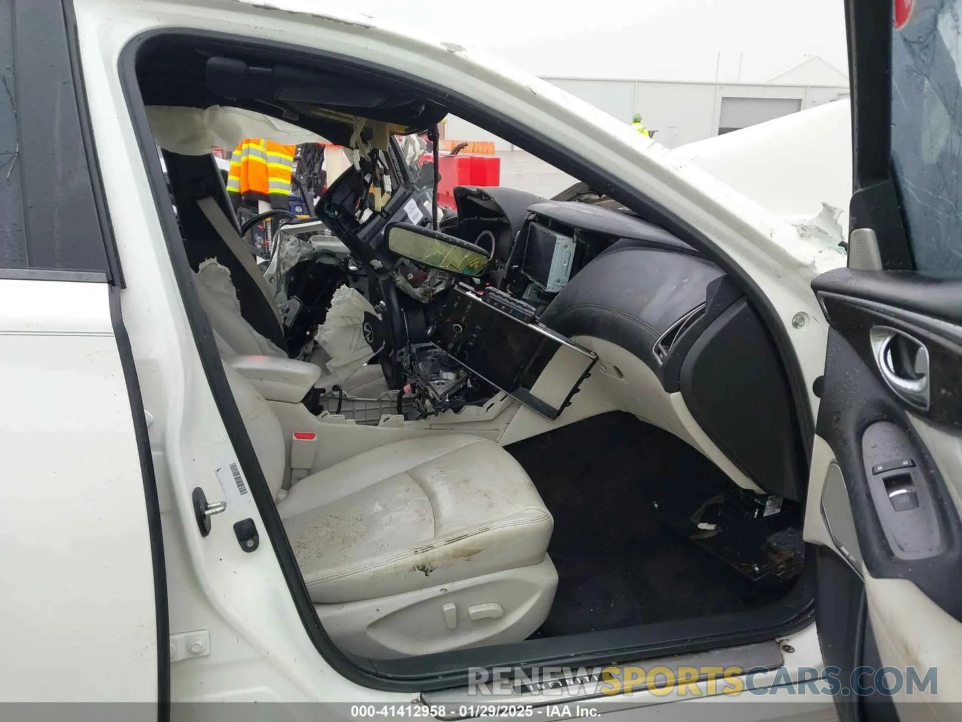 5 Photograph of a damaged car JN1EV7CP6PM511680 INFINITI Q50 2023