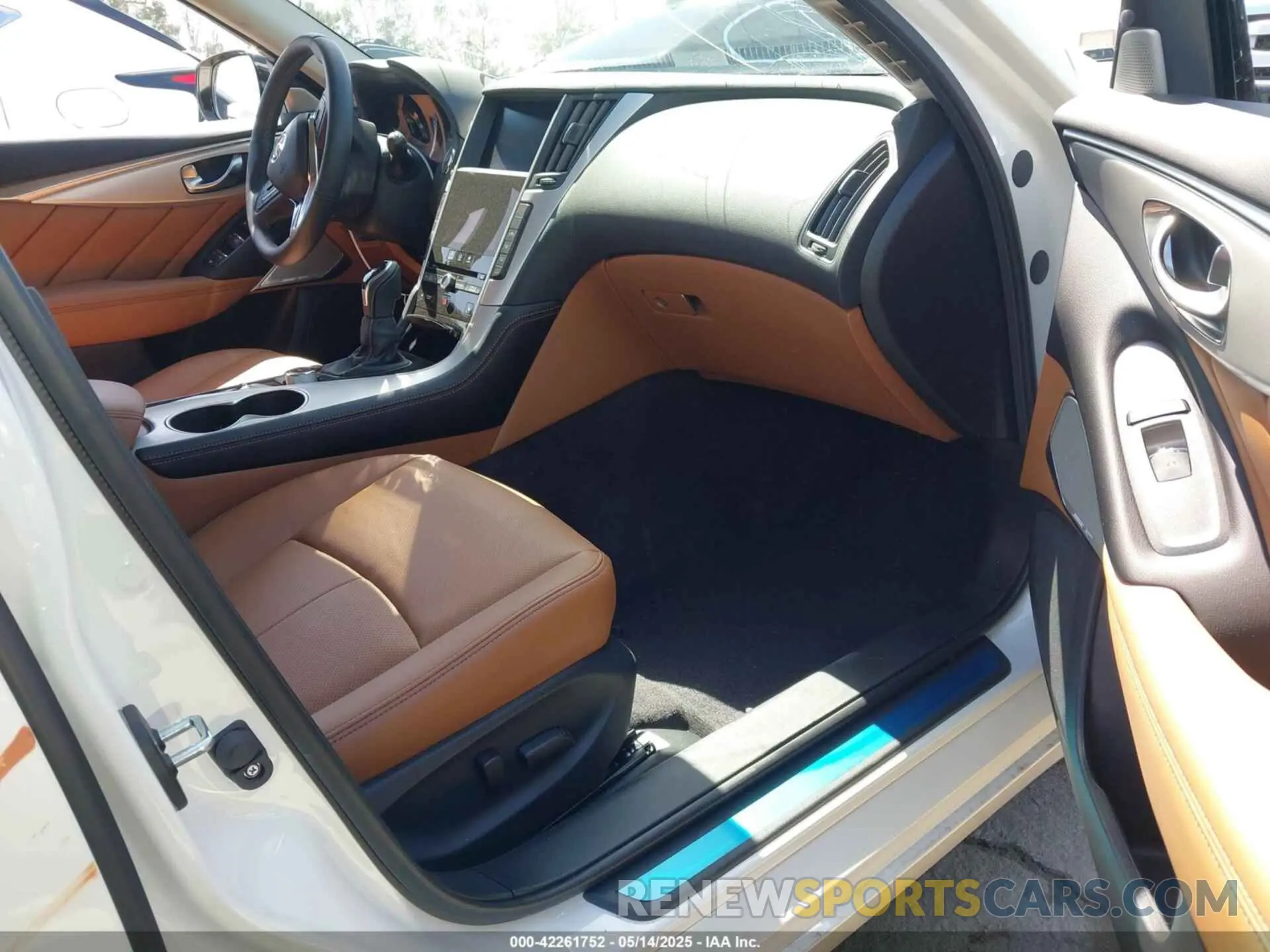 5 Фотография поврежденного автомобиля JN1EV7BP5RM601925 INFINITI Q50 2024