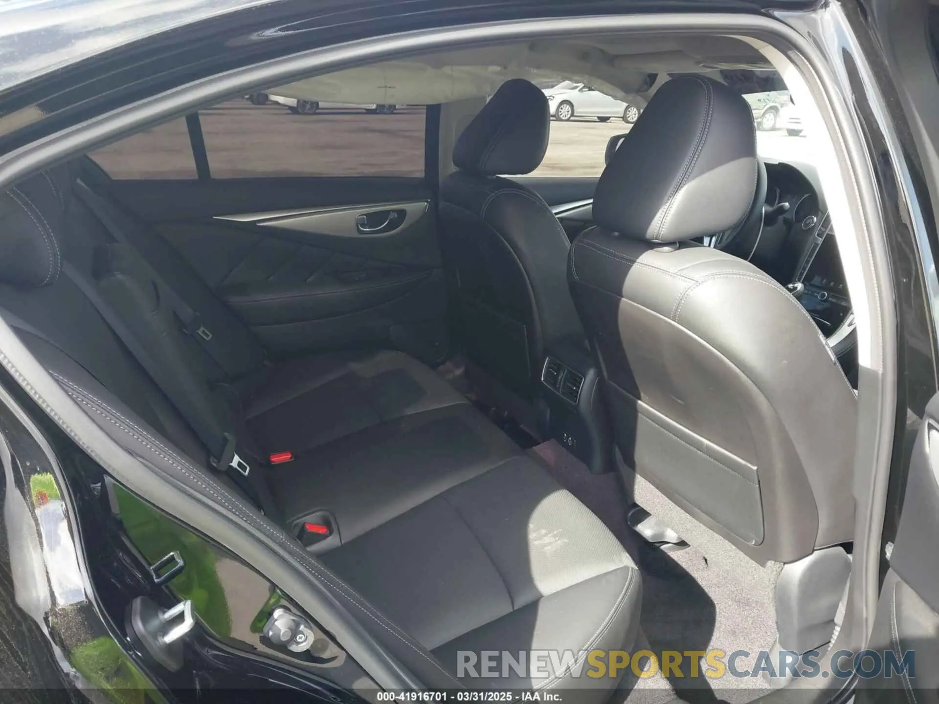 8 Photograph of a damaged car JN1EV7BP6RM601612 INFINITI Q50 2024